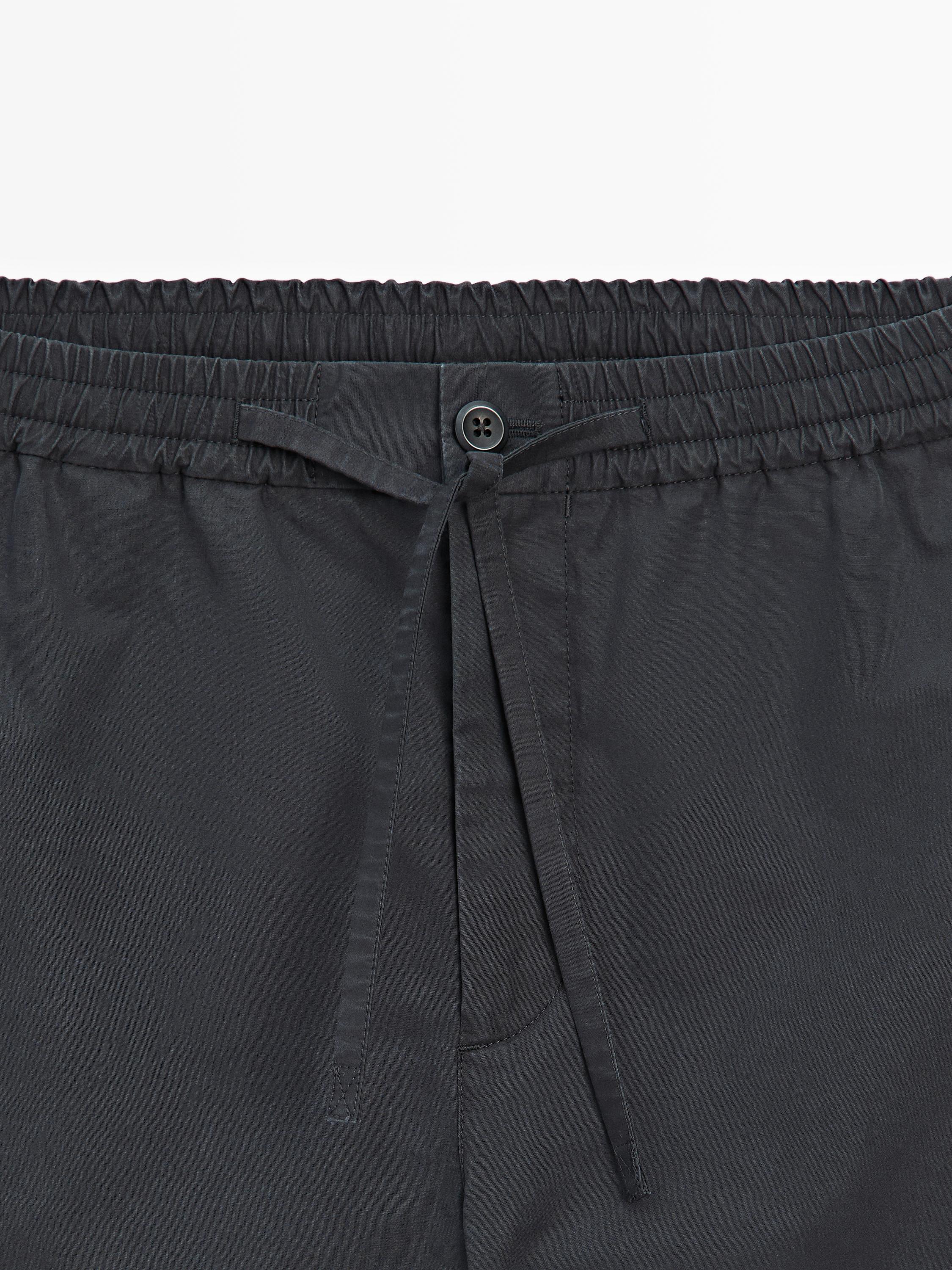 100% cotton jogger fit Bermuda shorts — NAVY BLUE (alternate view)
