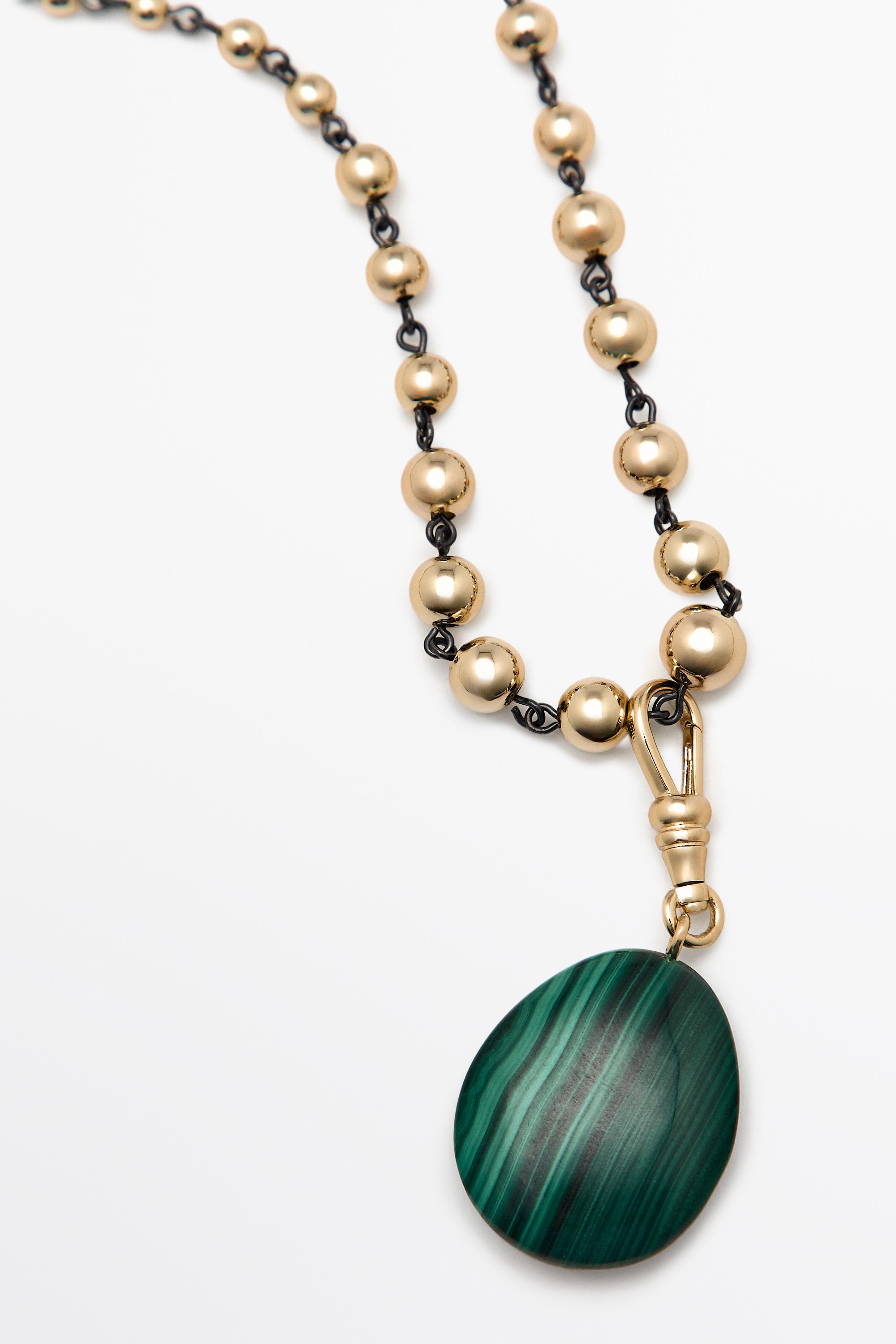 Malachite stone charm — GREEN