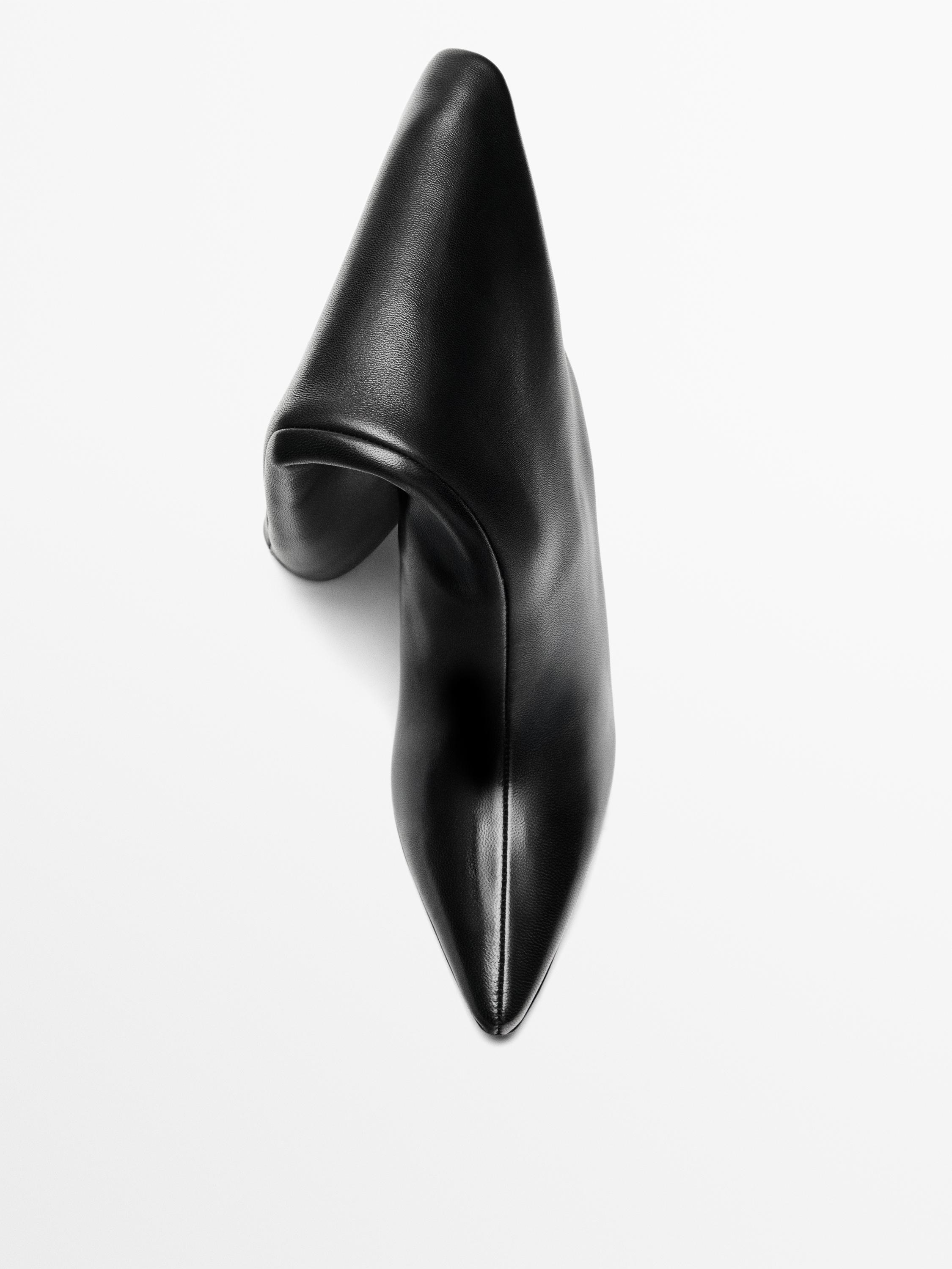 Kožené vysoké boty na podpatku – Studio