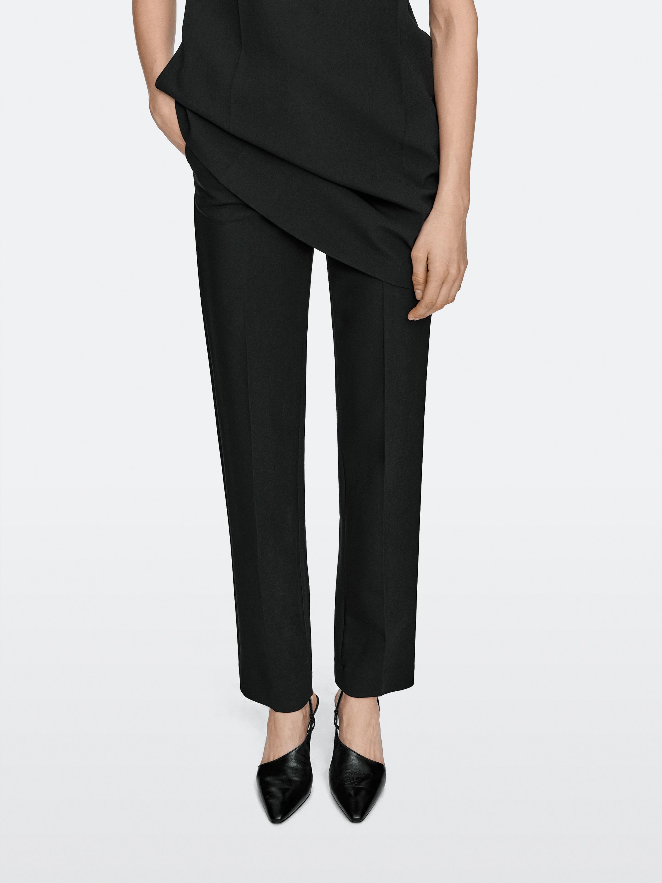 Asymmetric high-heel shoes — BLACK