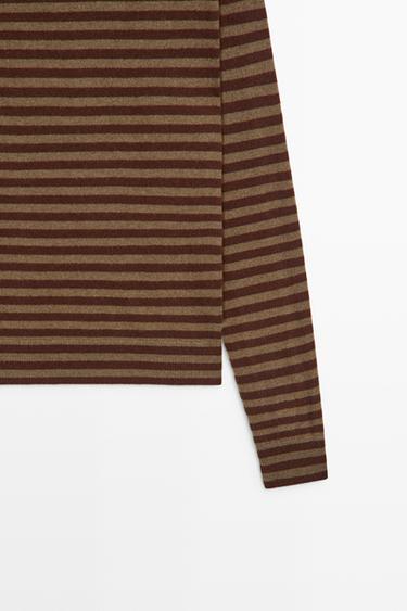 Wool-cashmere blend knit turtleneck sweater — BURGUNDY 7