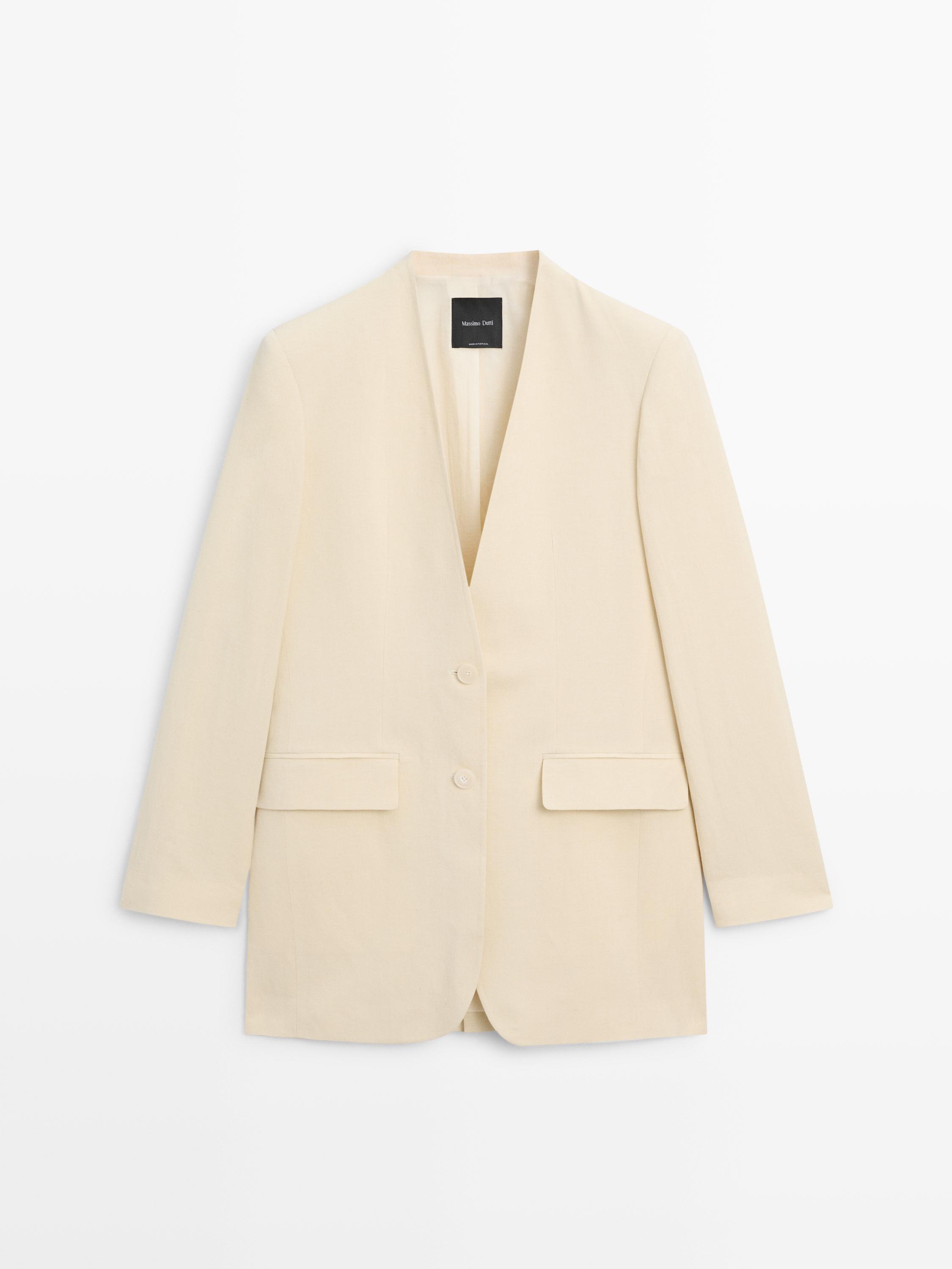 بليزر فضفاض بفتحة صدر على شكل V