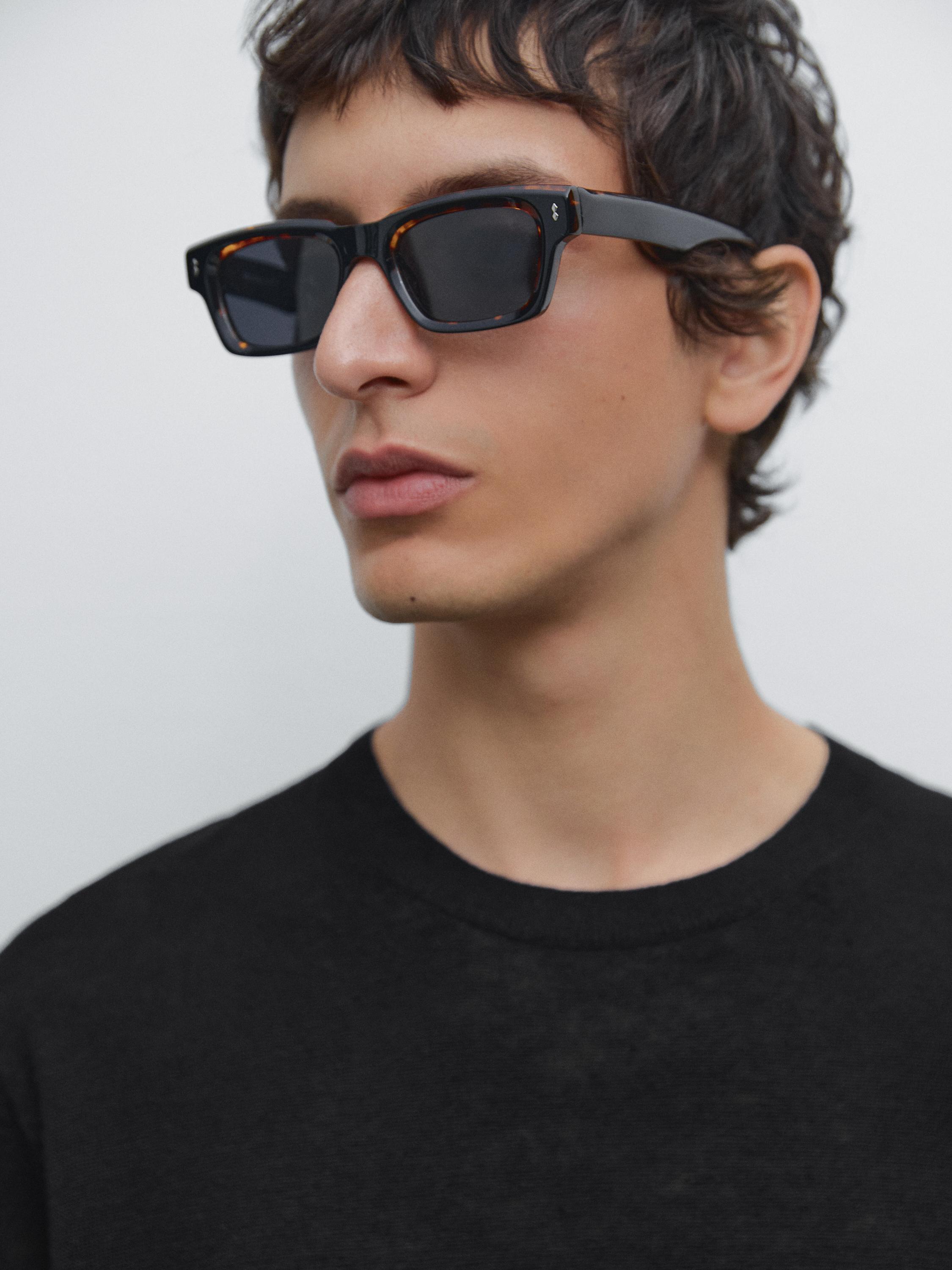 تيشرت محاك بأكمام قصيرة كتان 100%