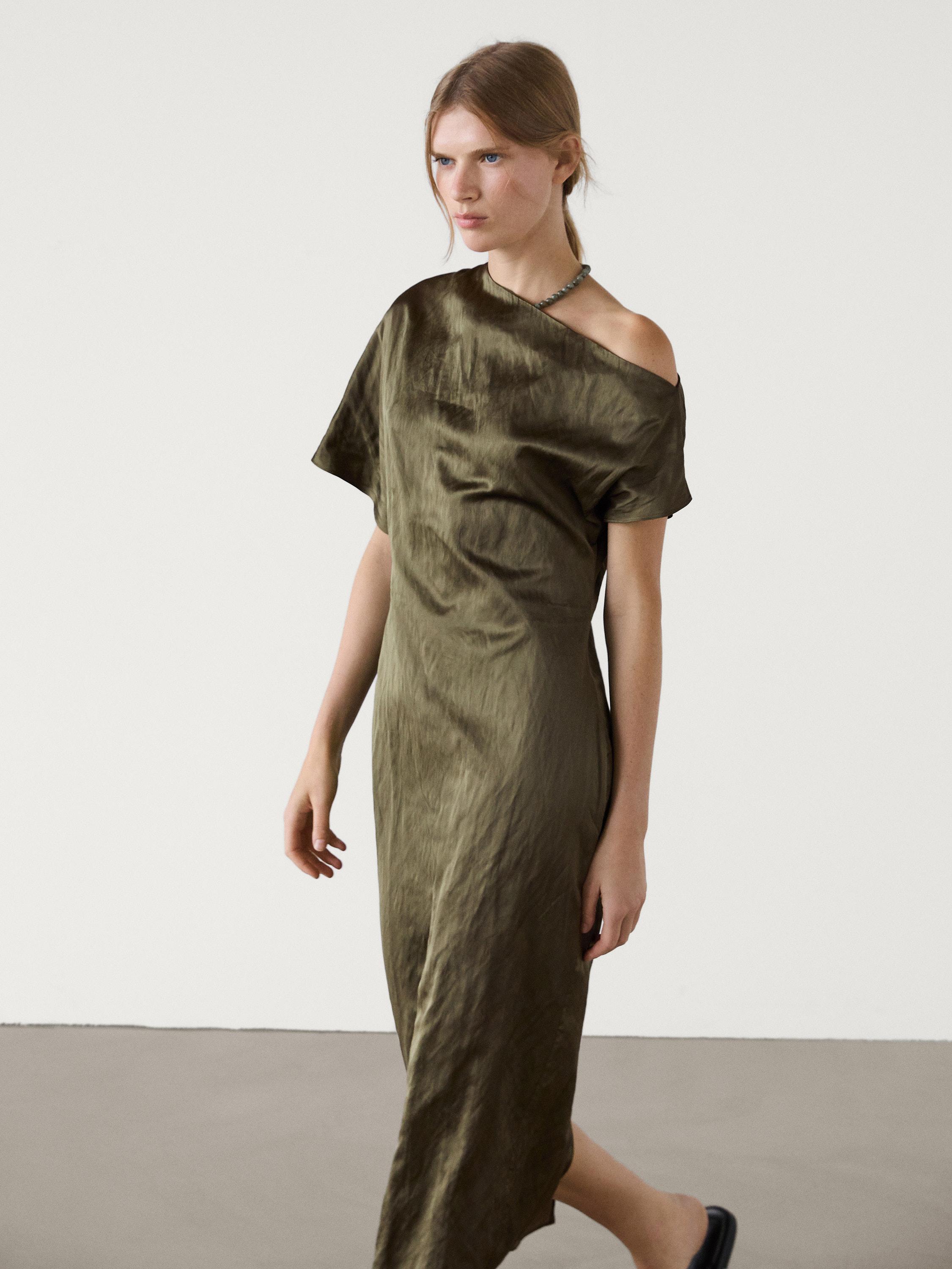 Robe midi nuisette avec détail à l’épaule