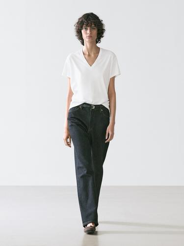 Flowing V-neck T-shirt — WHITE 1