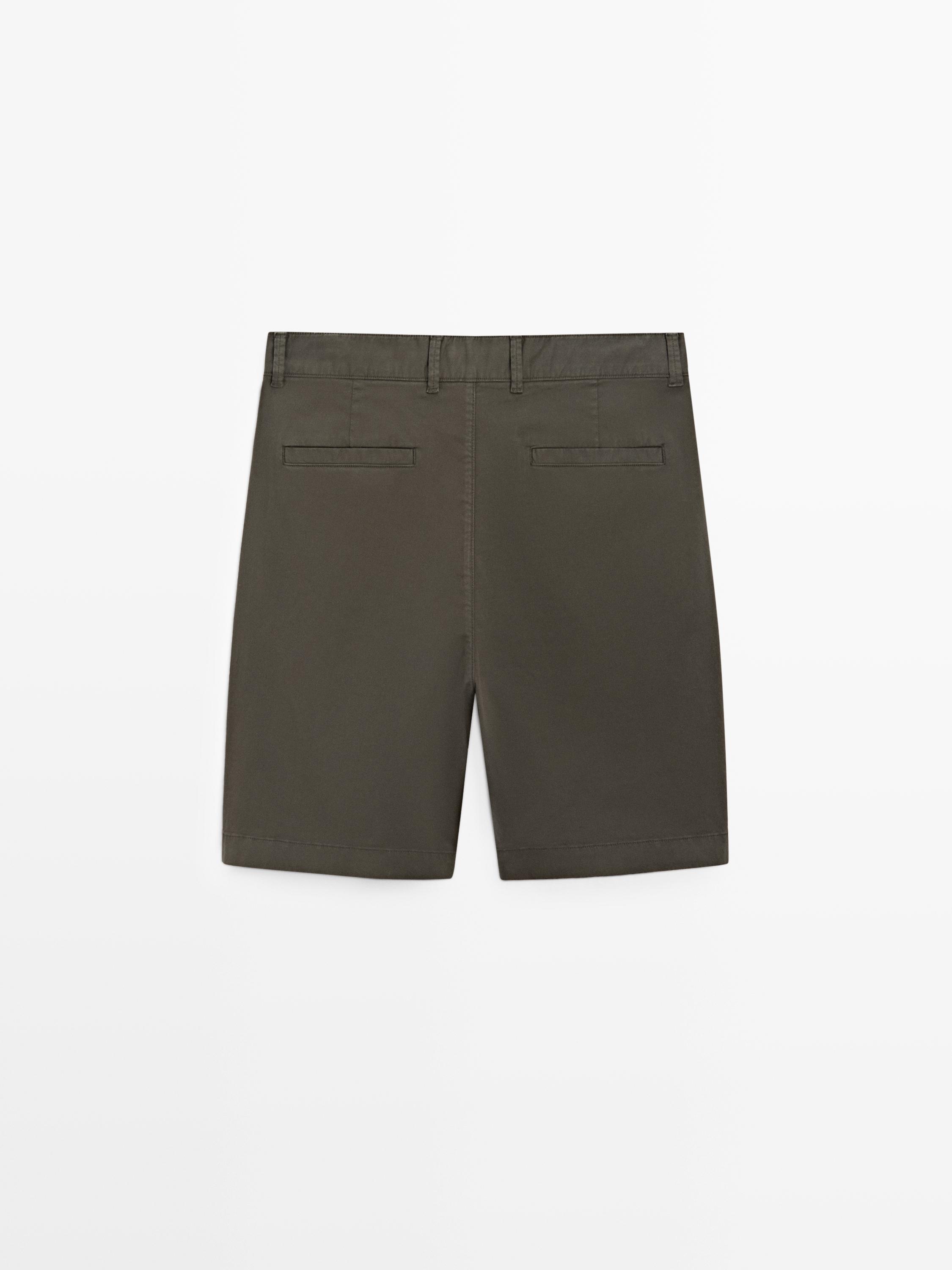 Cotton blend Bermuda shorts with pocket — DARK GREEN