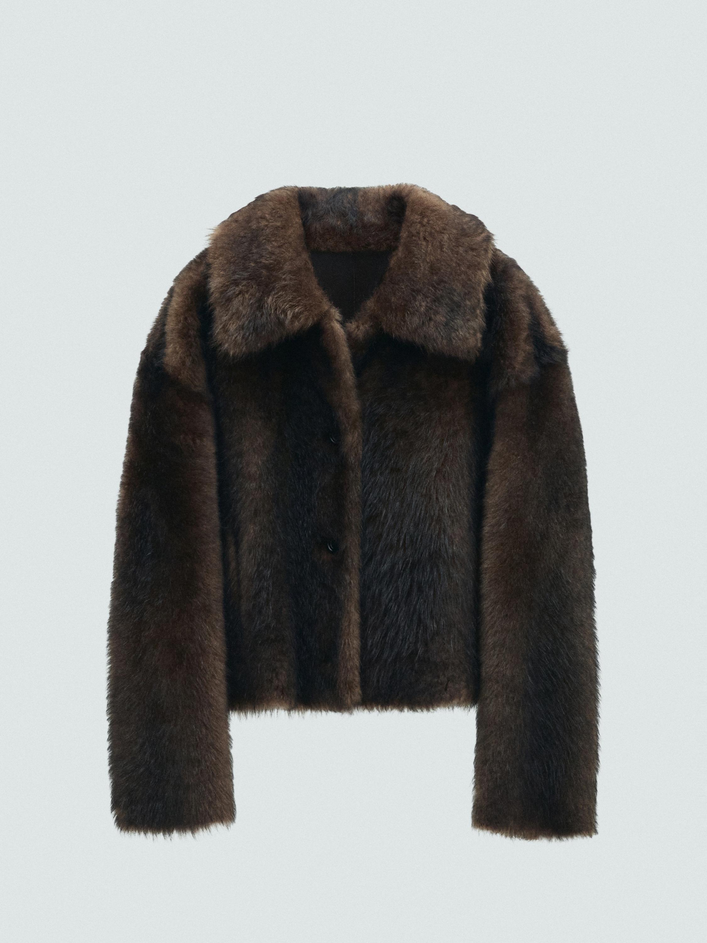 Short leather coat with fur — BROWN
