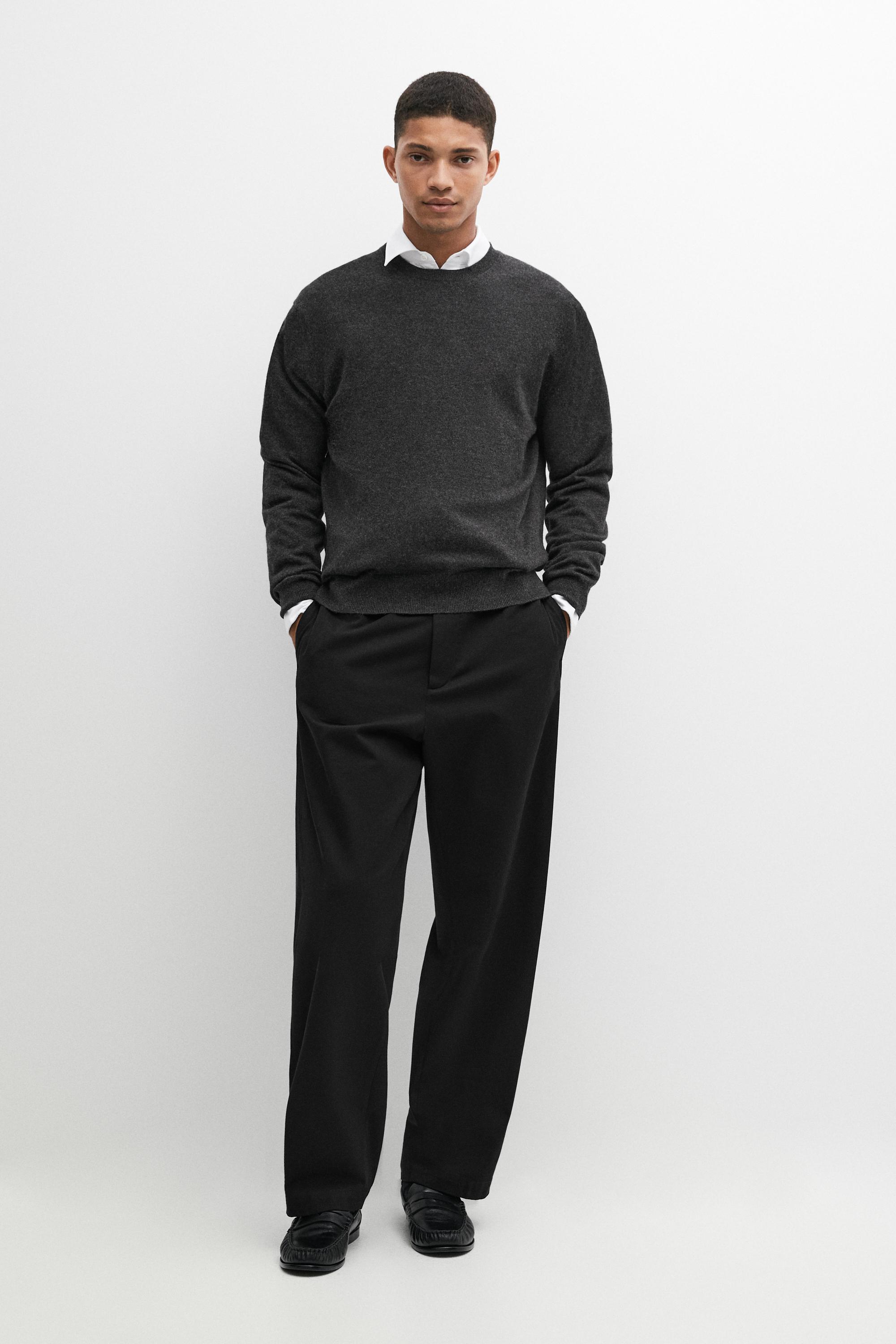 Knit 100% cashmere round neck sweater