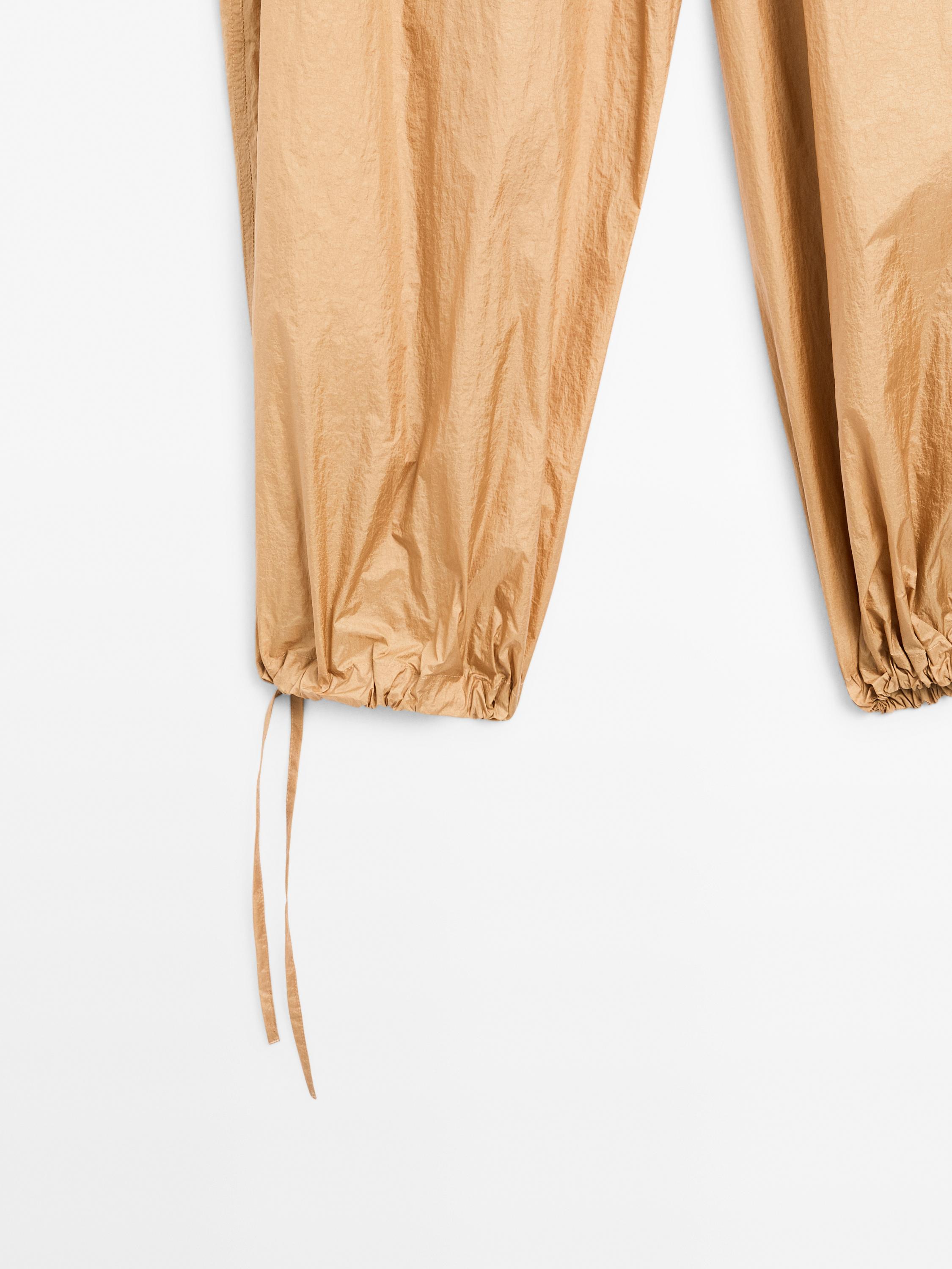 Pantalón ligero detalle tiras - Studio