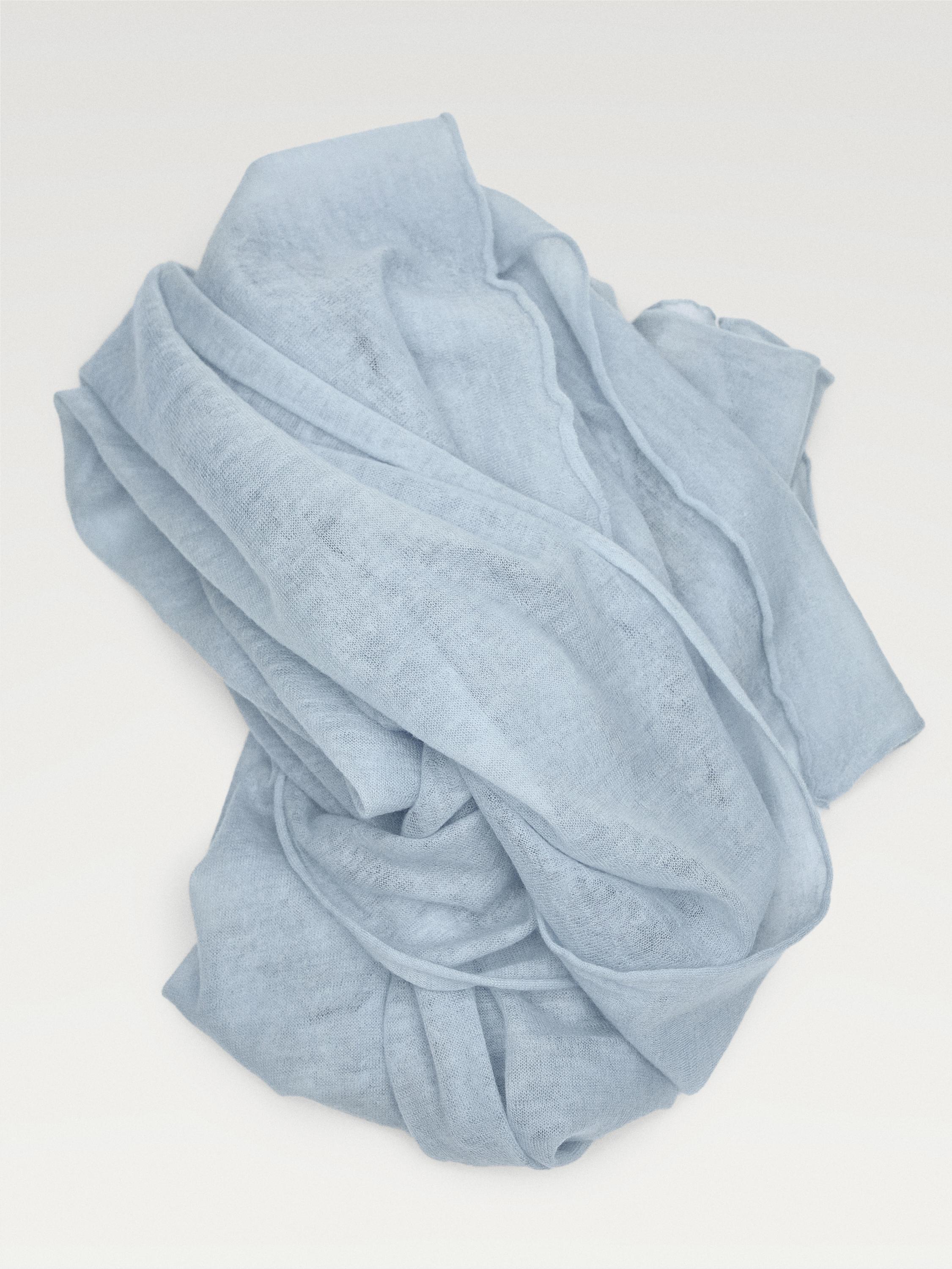 ★ Massimo Dutti★ 100 Cashmere Scarf 06338650700 06305706701-c.jpg?ts=1736419356492