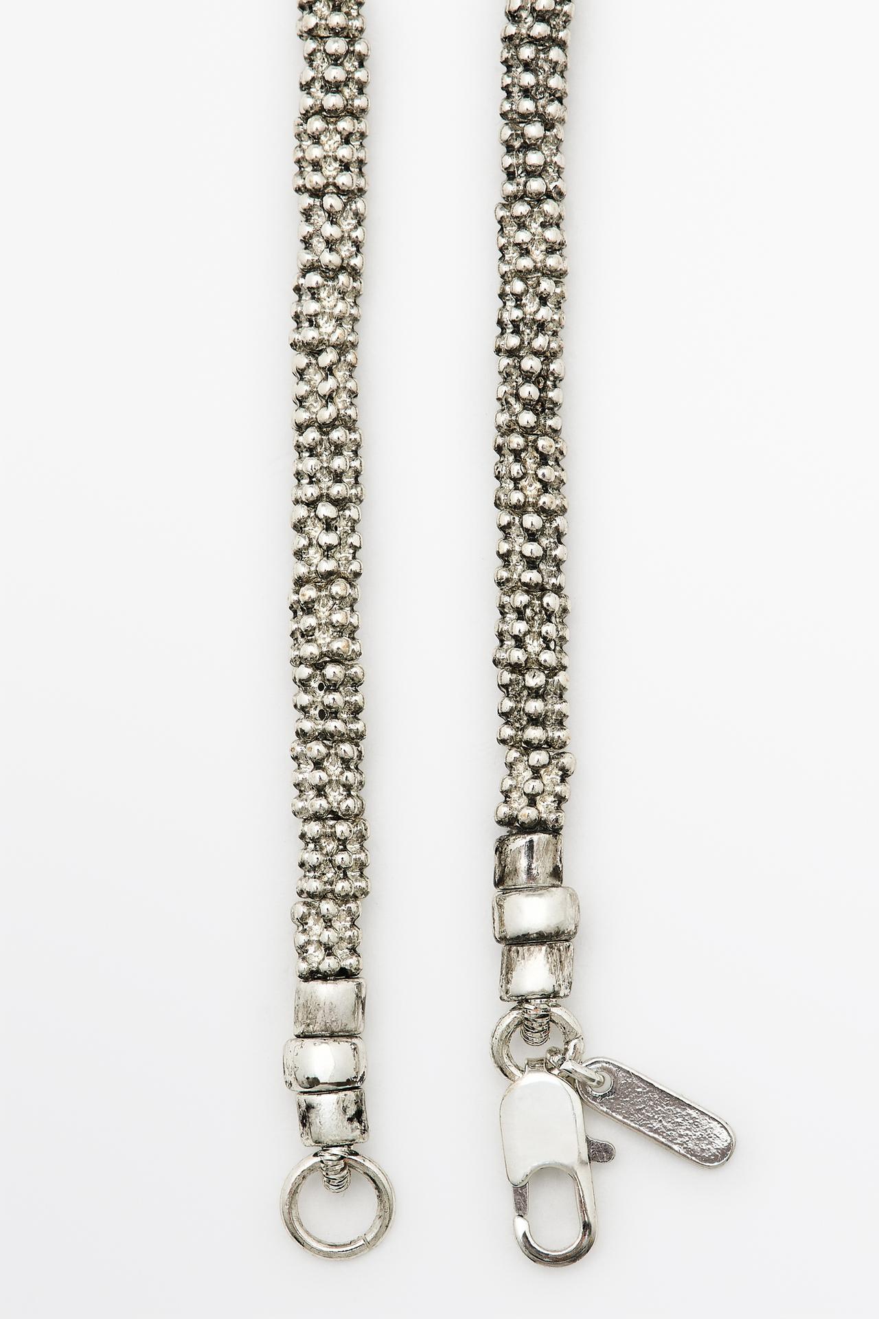 Mixed bead detail necklace — RED