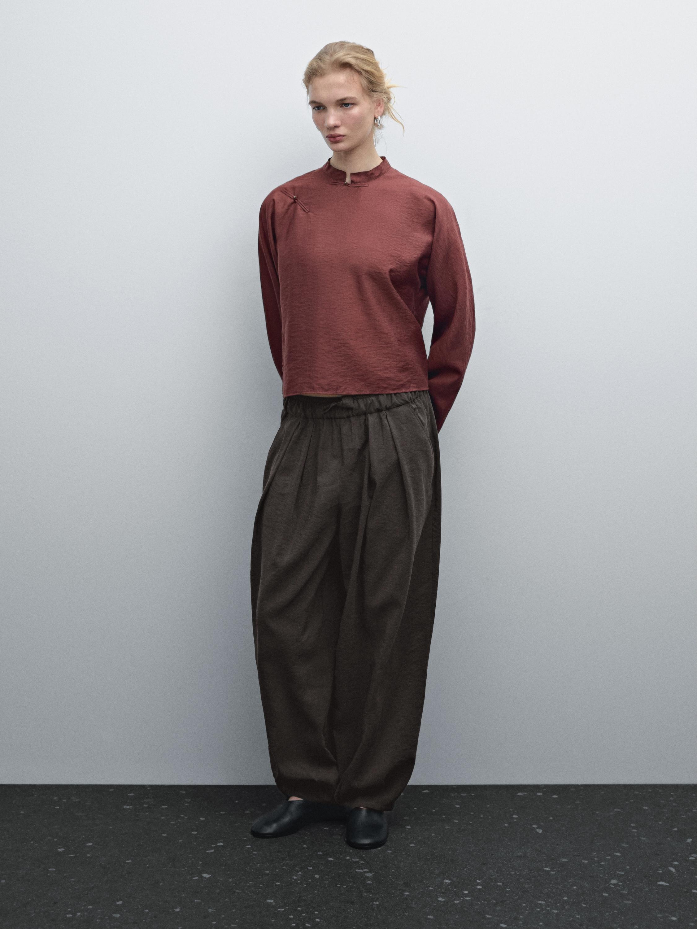 Voluminous silk blend trousers