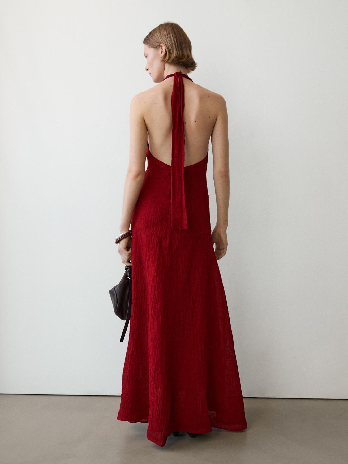 Long 100% linen dress with neckline detail — RED