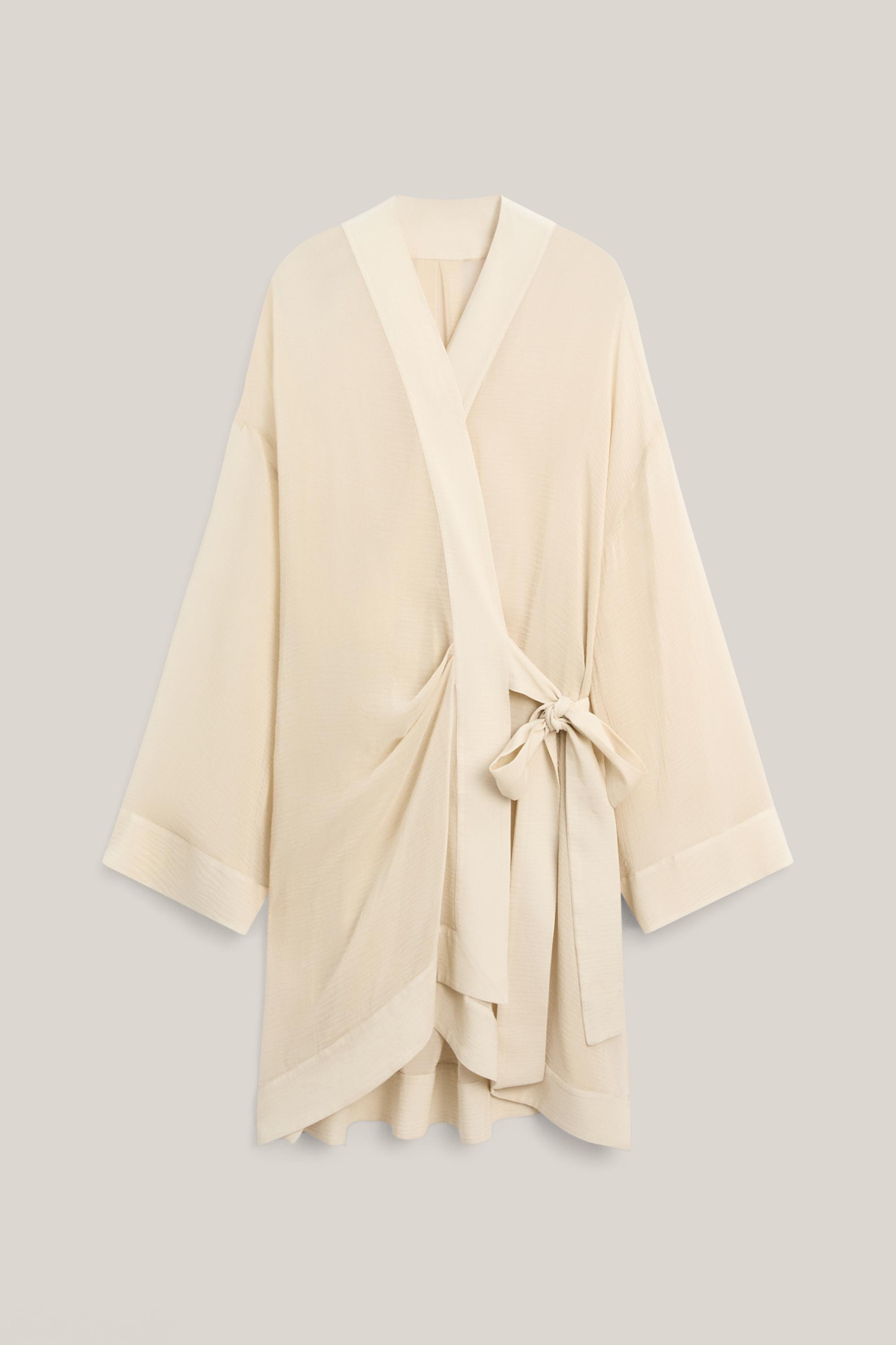 Flowing textured kimono - LIMITED EDITION — CREAM