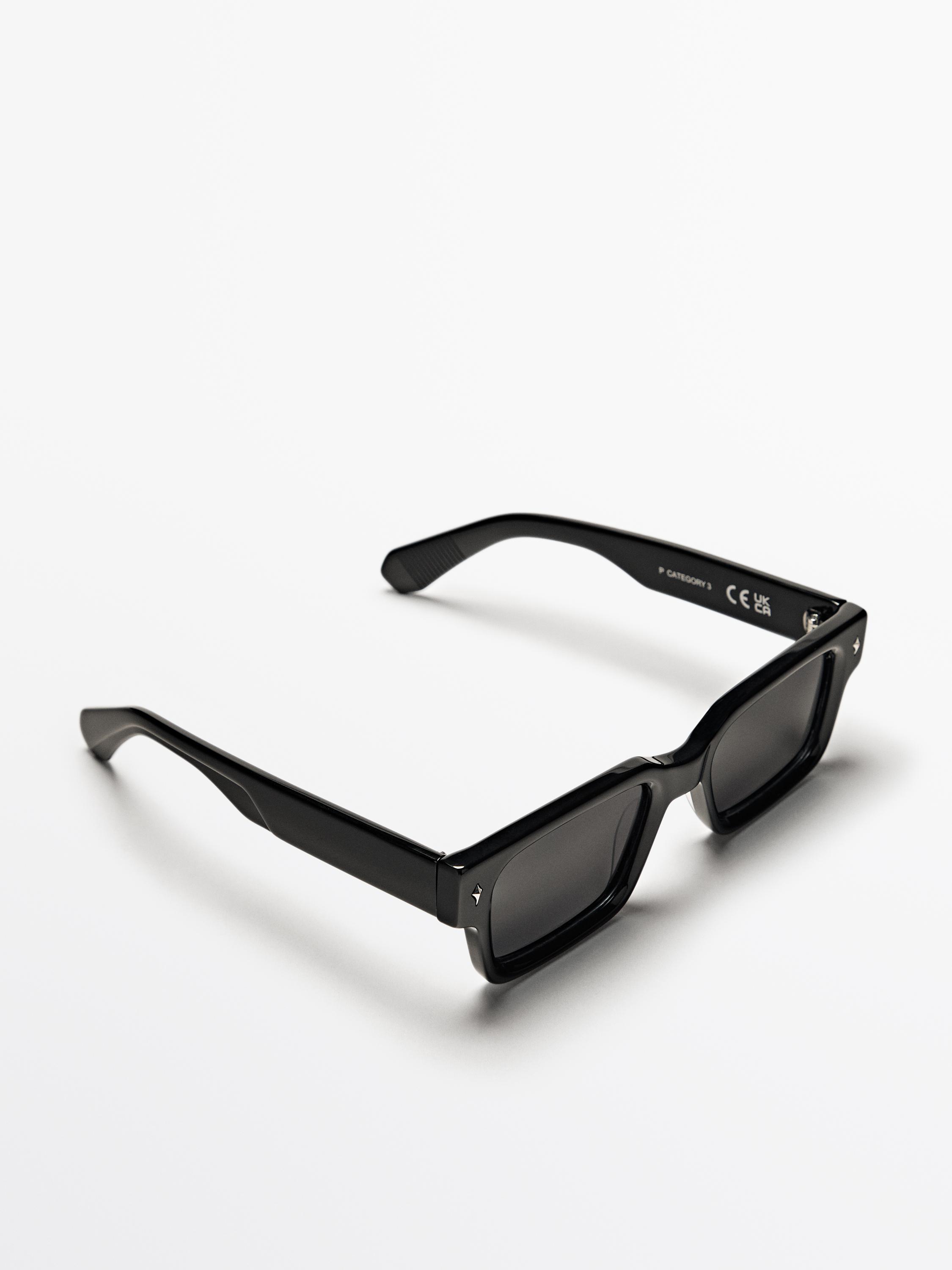 Rectangular sunglasses