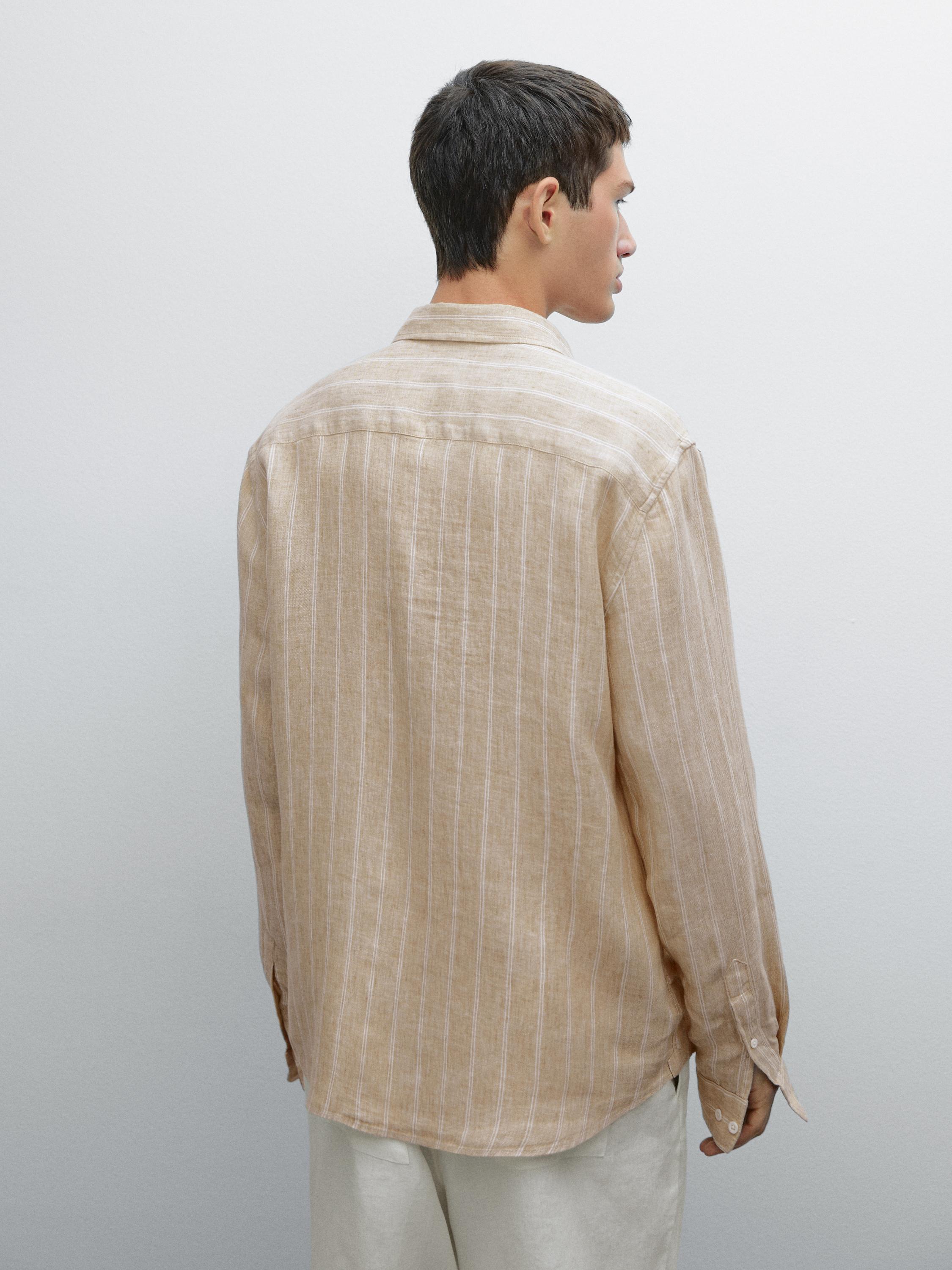 قميص بخطوط مزدوجة وقصة عادية