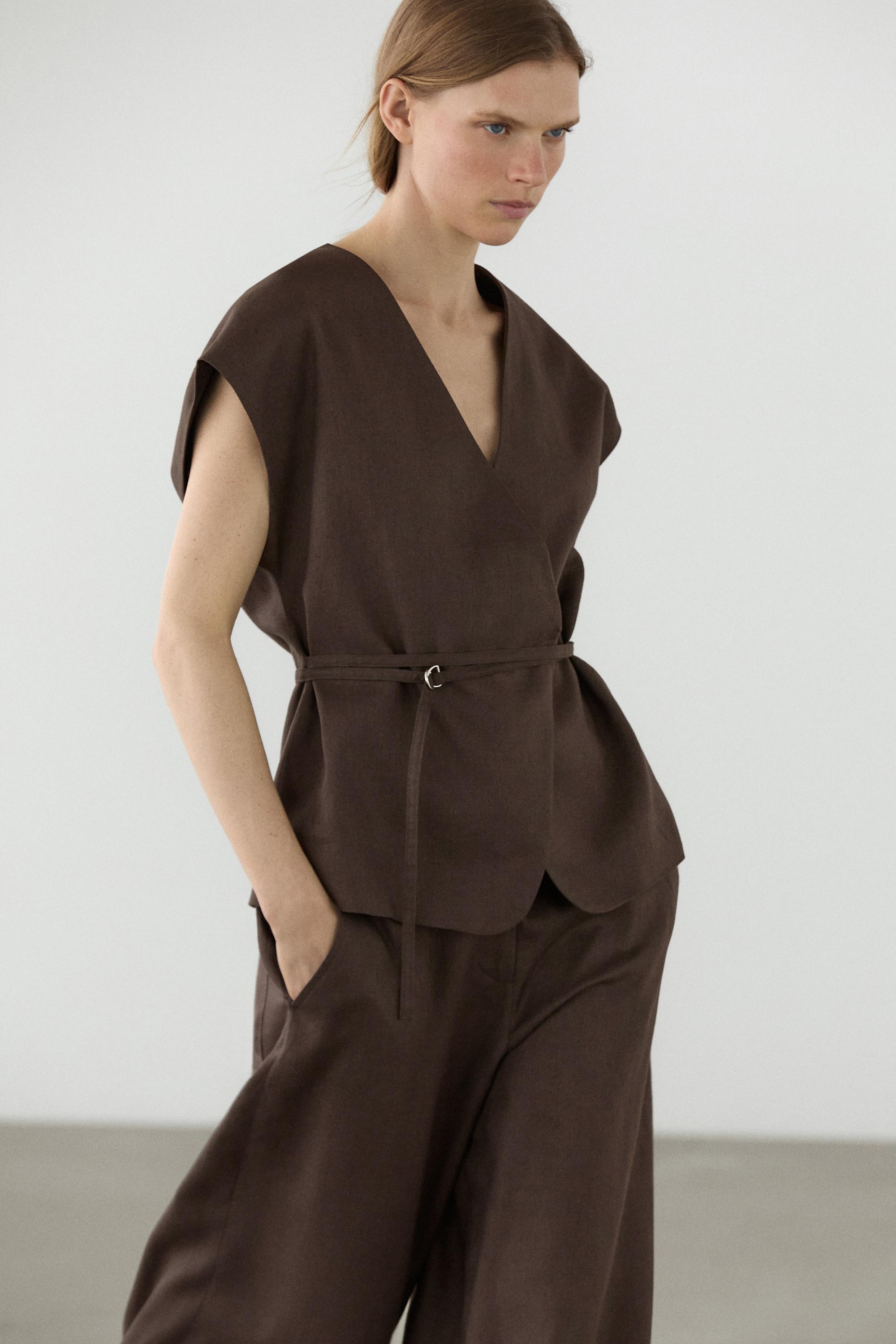 Linen blend waistcoat with wrap neckline — BROWN