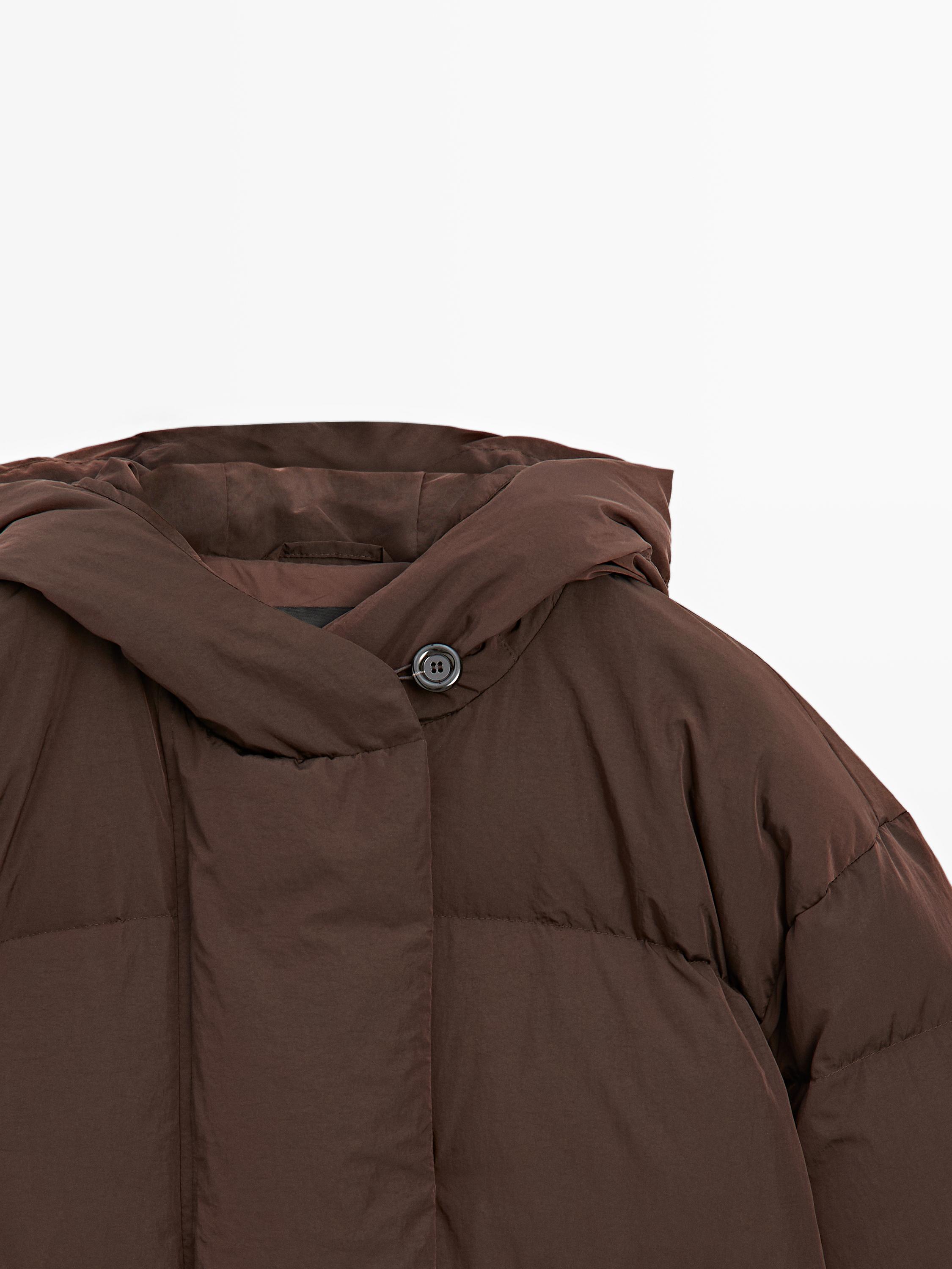 Jaket puffer bertudung anti-air