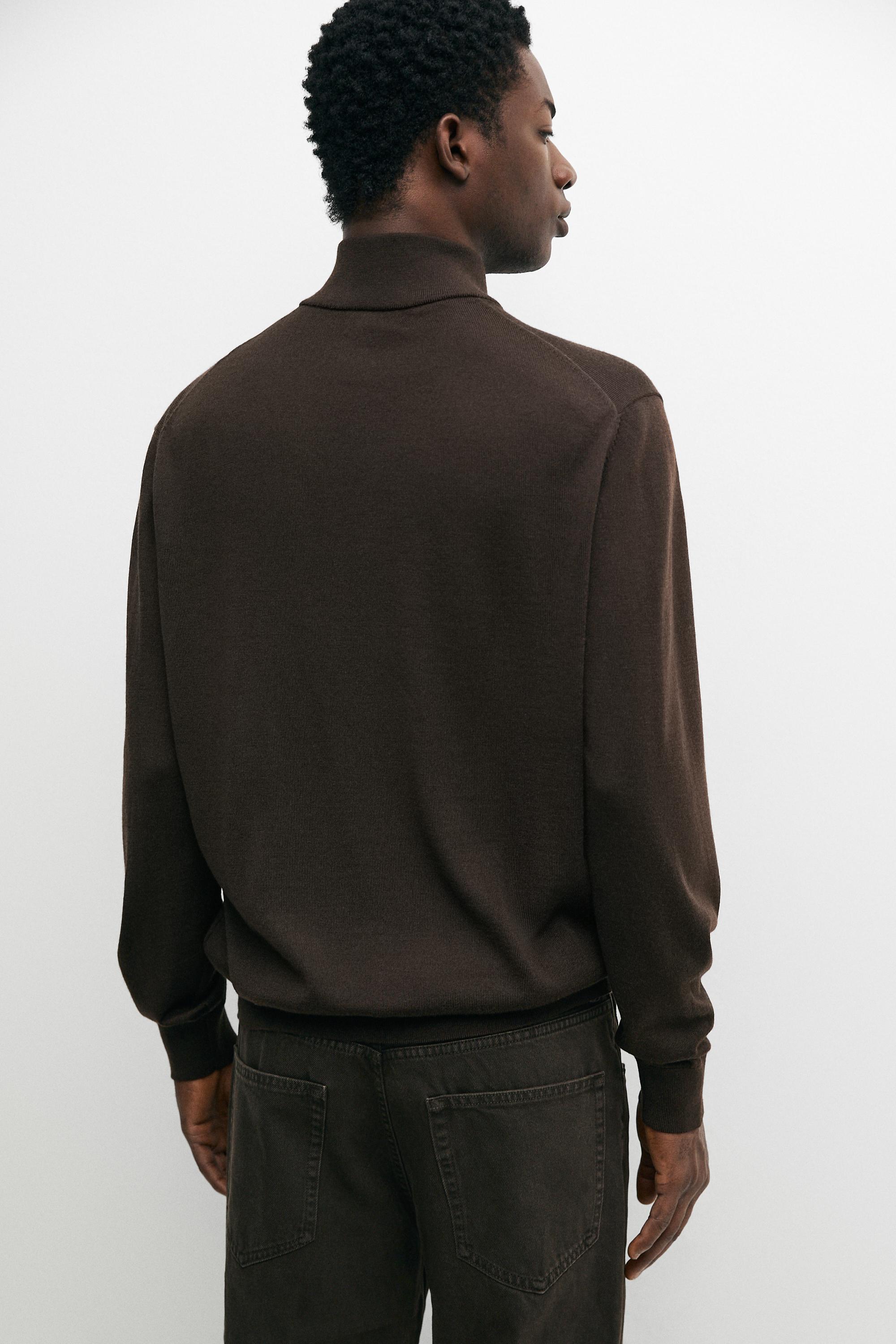 Merino wool blend mock neck knit sweater — BROWN
