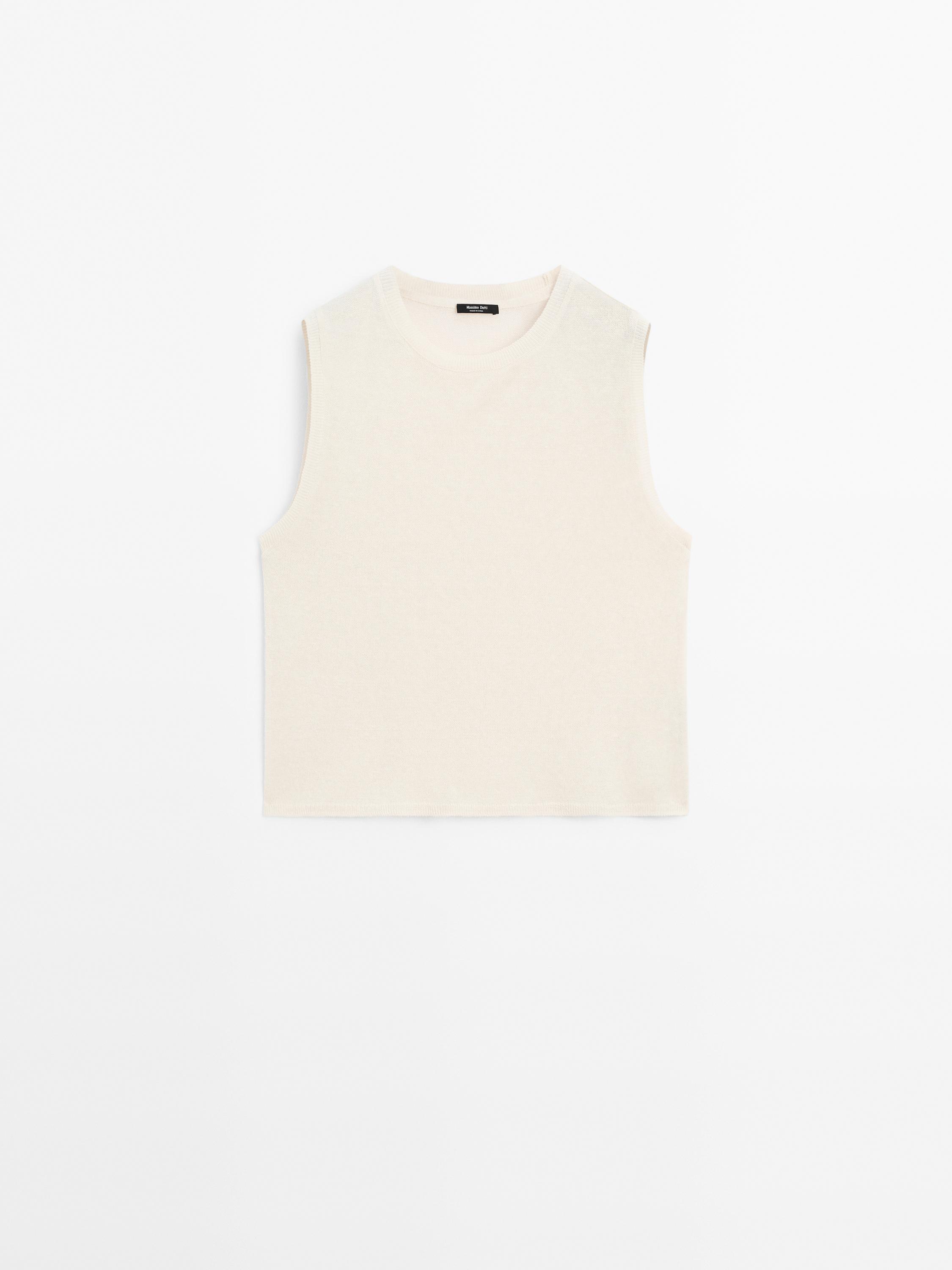 Ärmelloses Shirt aus fließendem Gewebe