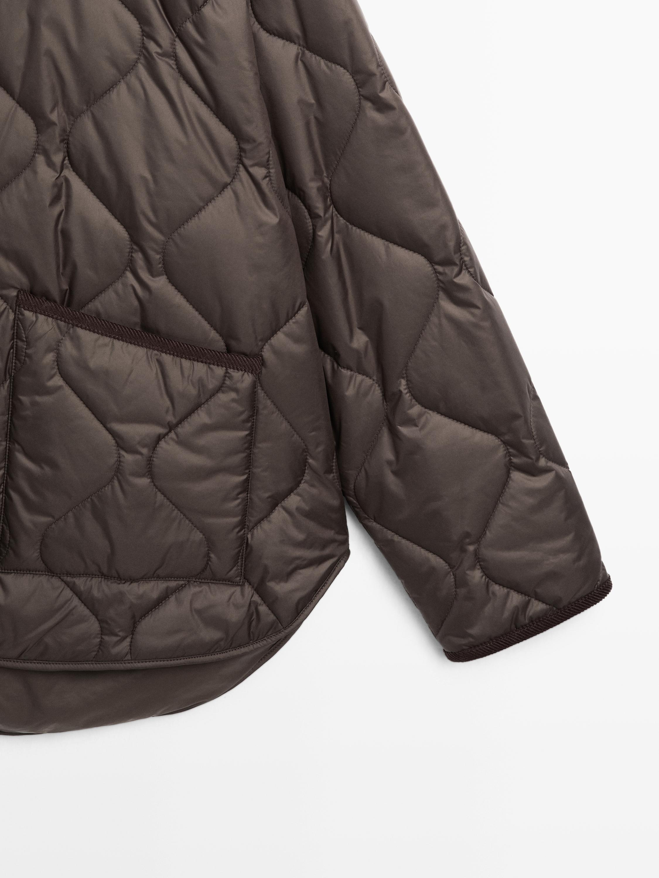 Lightweight jacket with corduroy details