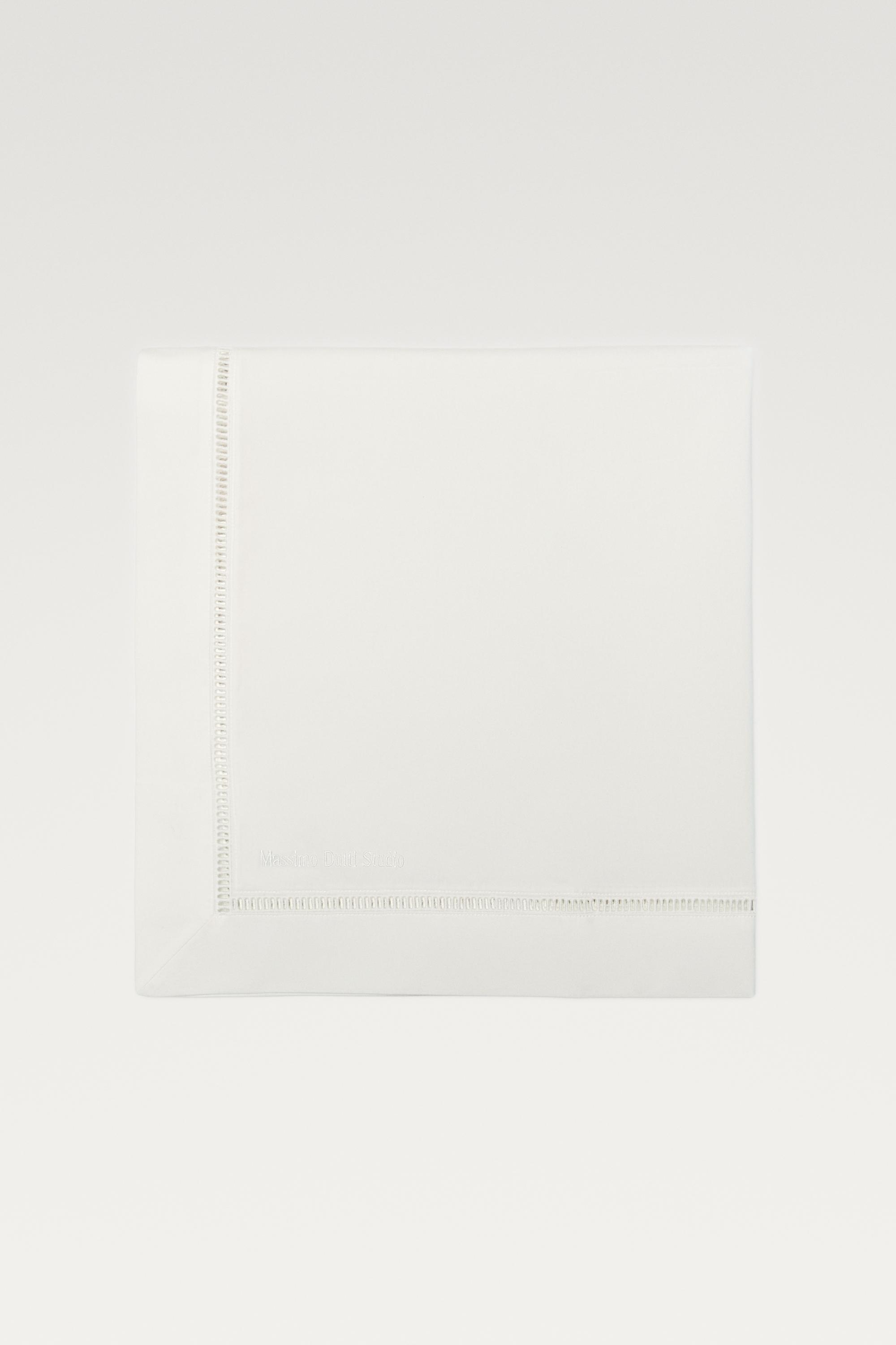 100% Cotton Bandana - STUDIO — Off white