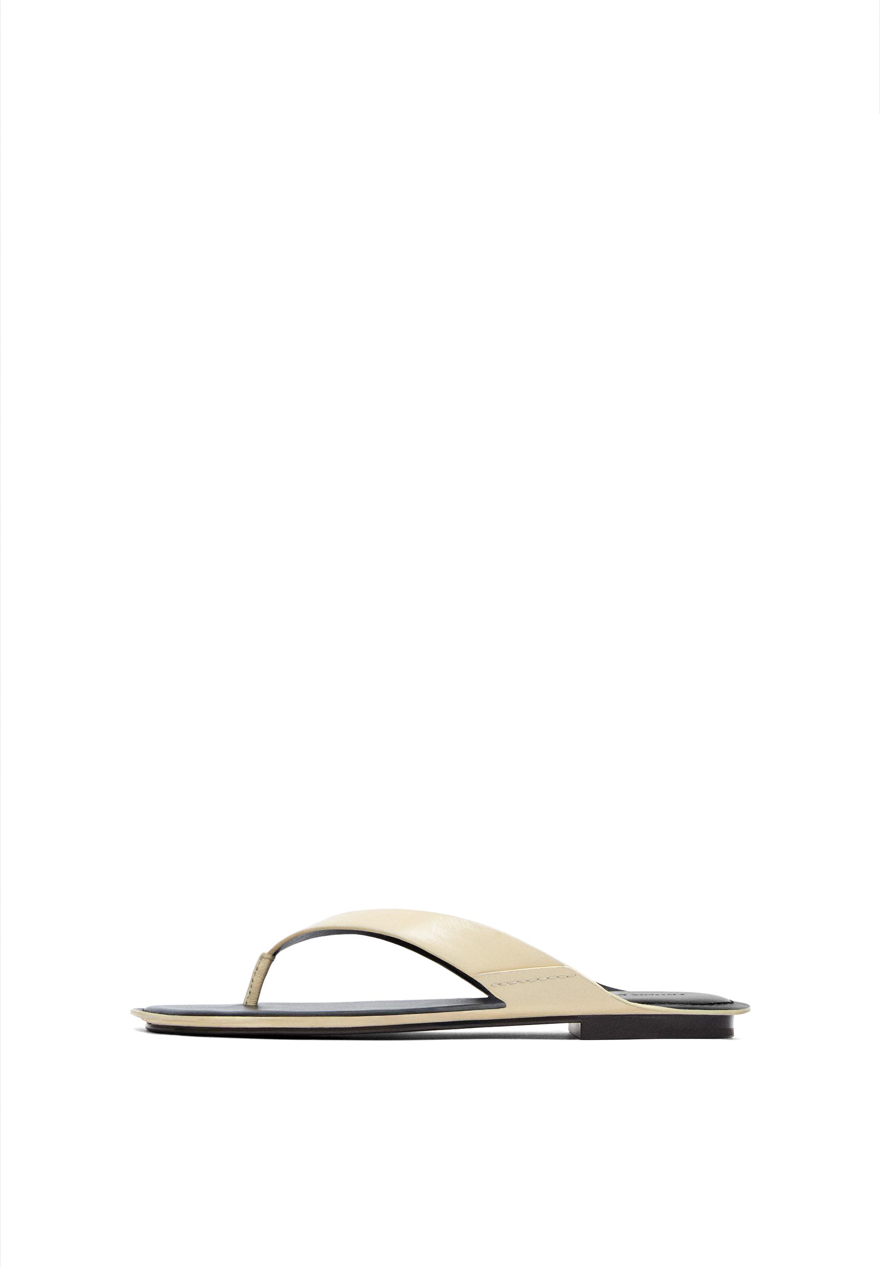 Flat leather sandals — CREAM