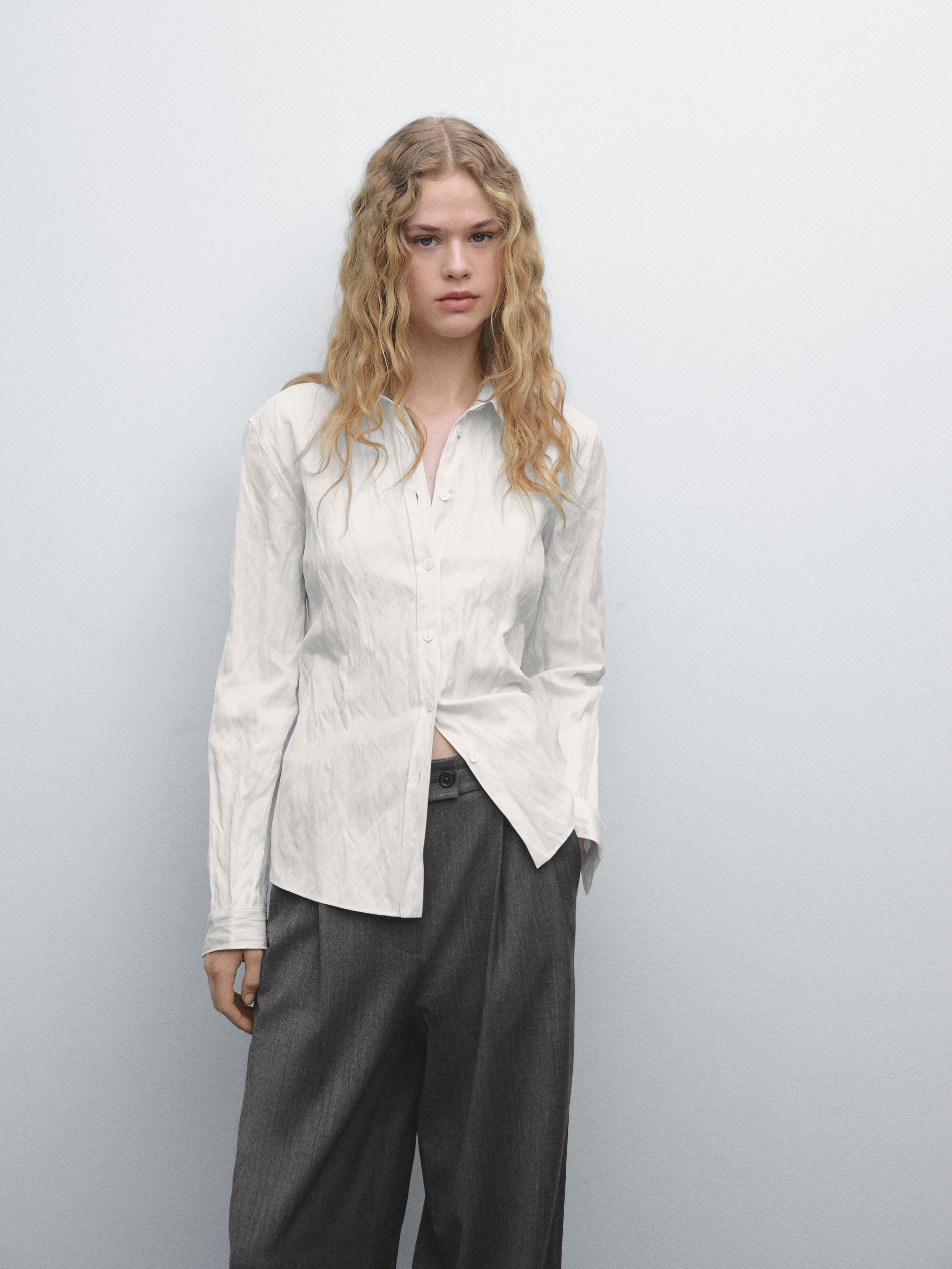 Wool blend trousers with double darts