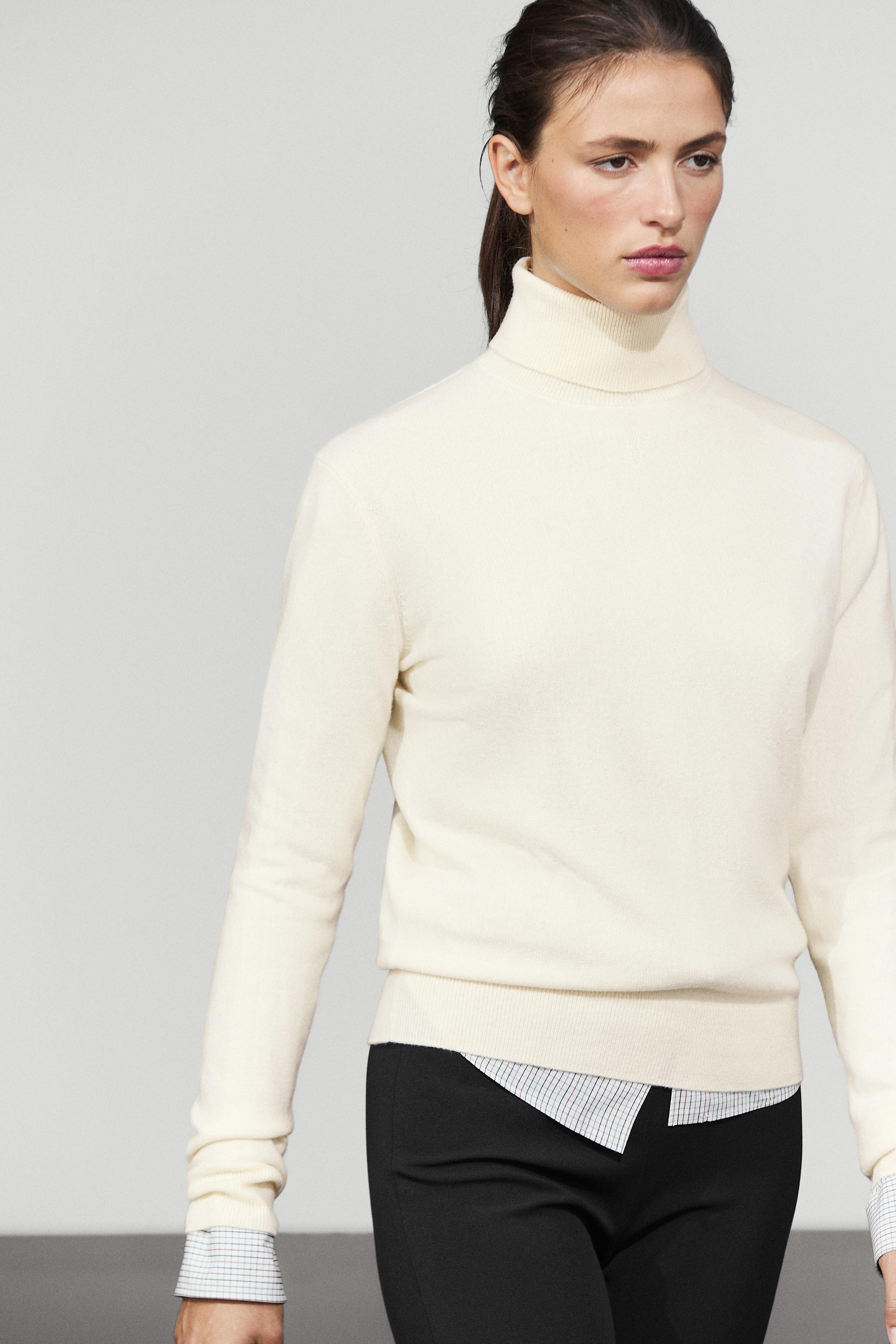 Wool-blend knit turtleneck sweater