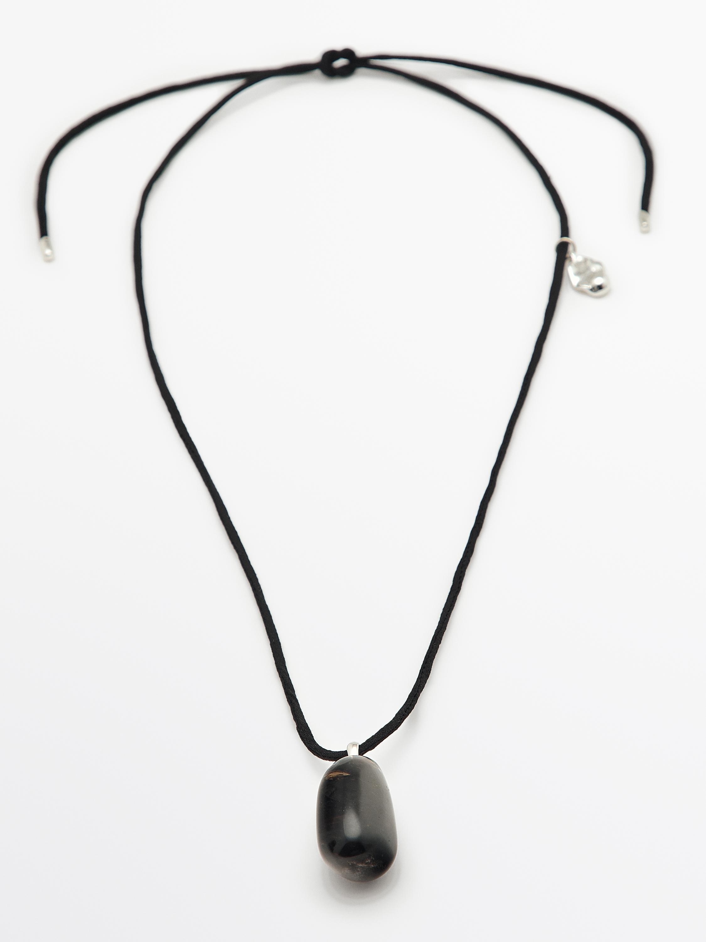 Stone cord necklace