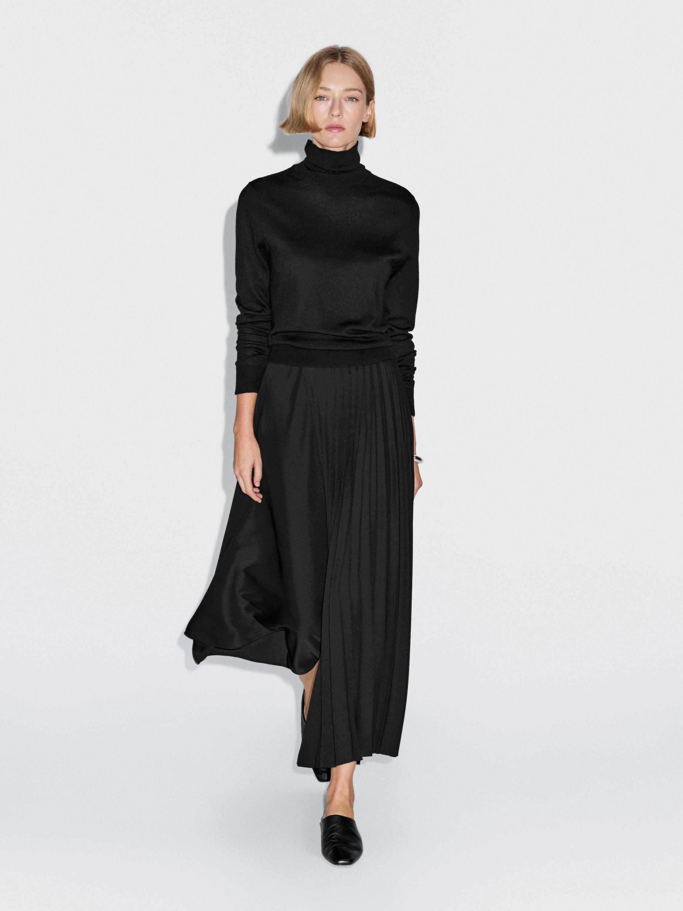 Asymmetric box pleat skirt
