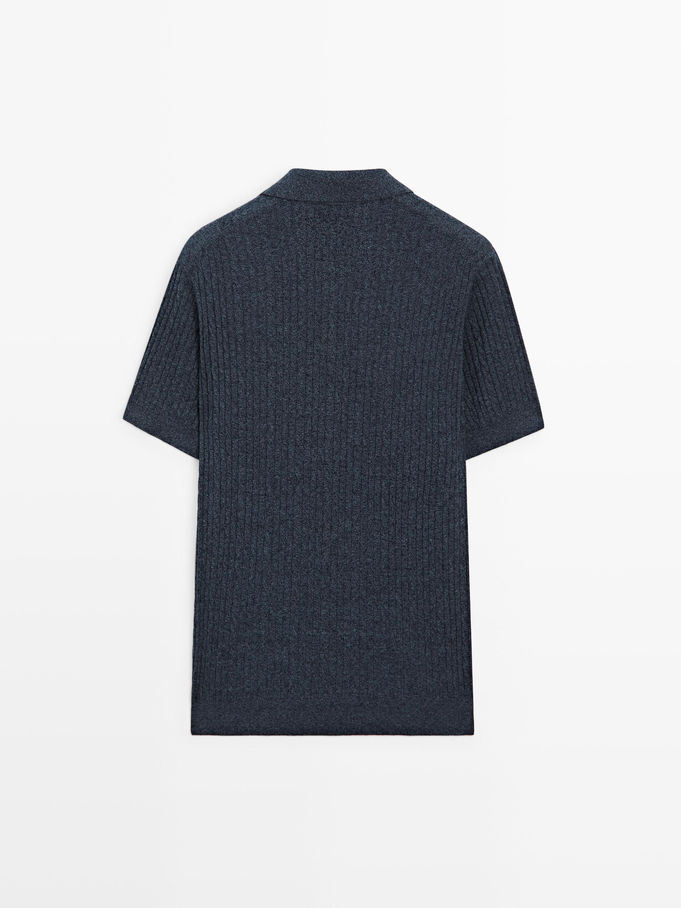 Short sleeve knit polo shirt with cable-knit detail — NAVY BLUE