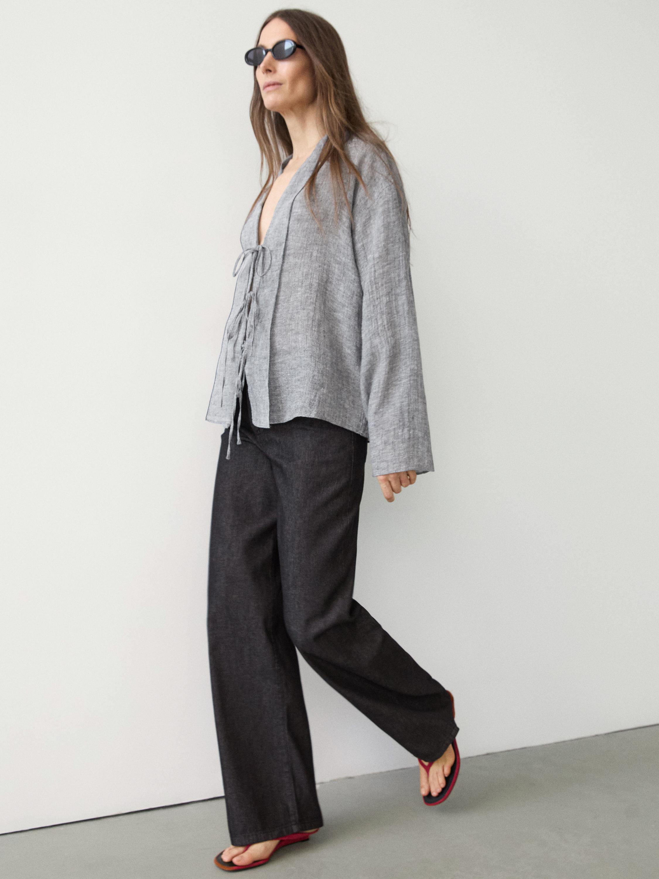 Linen blend blouse with tie details — 0-881