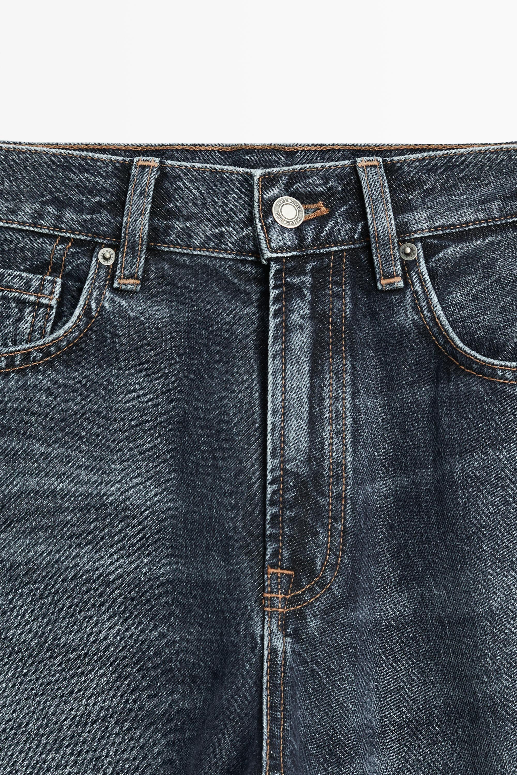 High-waist straight-leg jeans — MEDIUM BLUE
