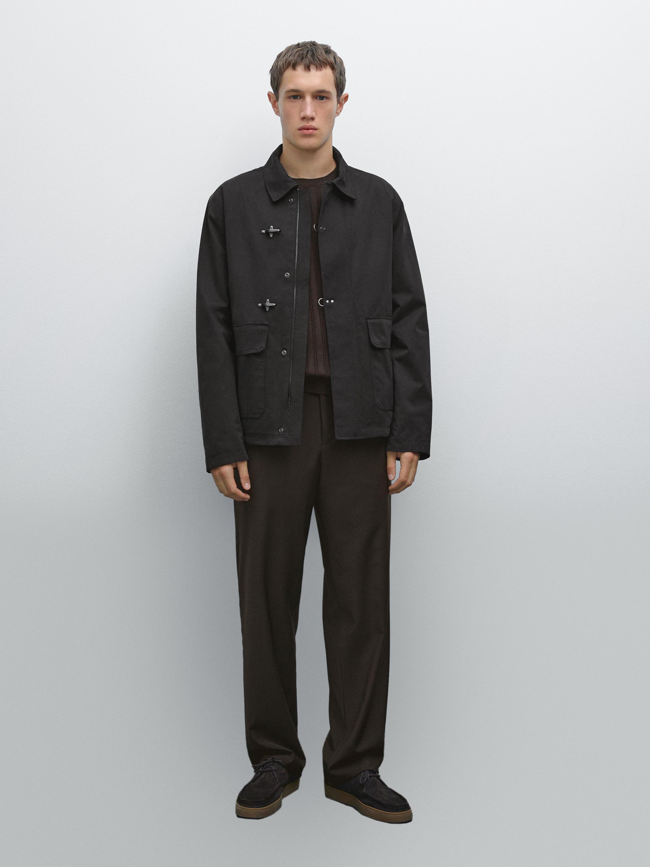 Chaqueta alamares water repellent