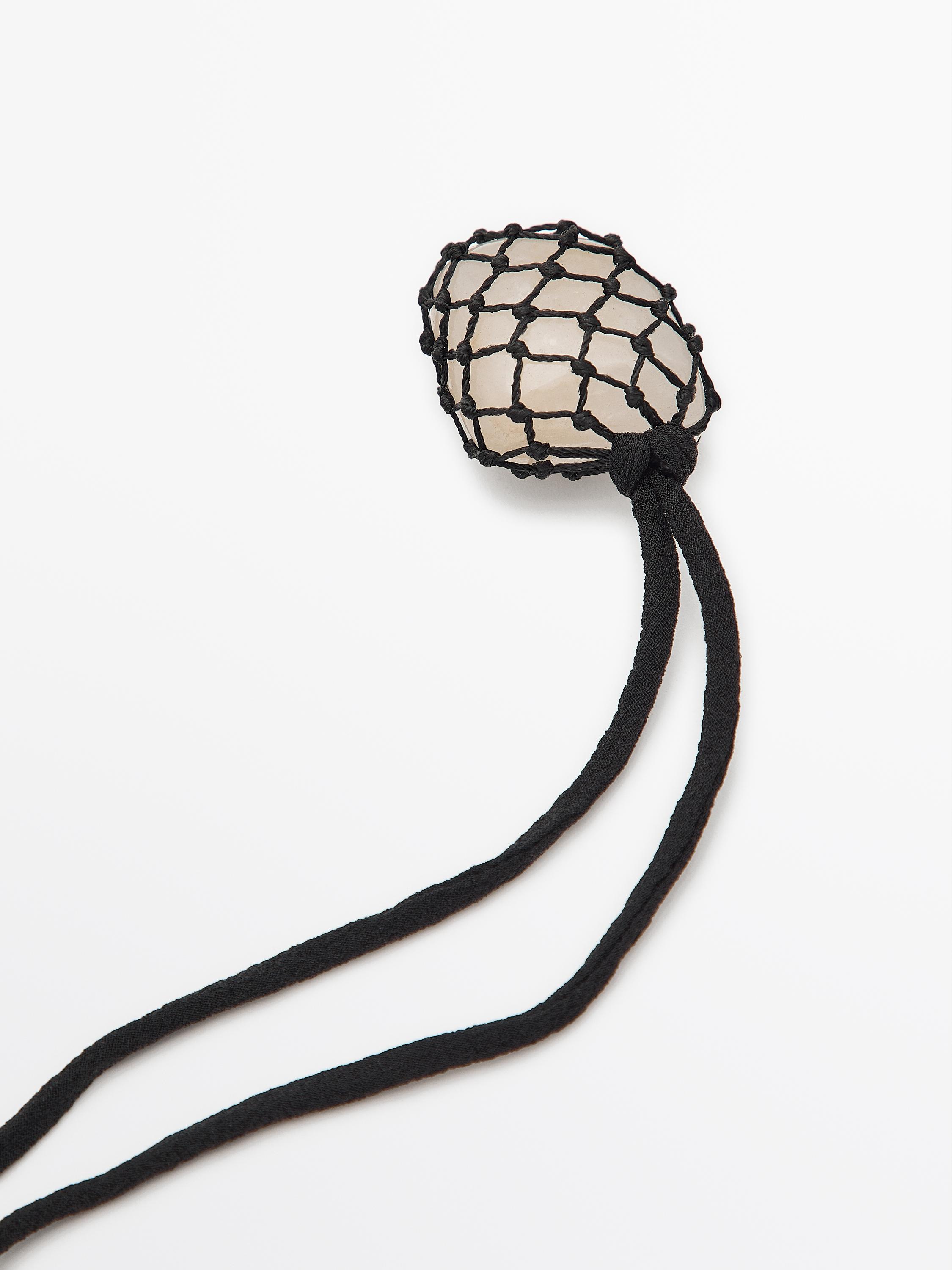 Mesh stone cord necklace