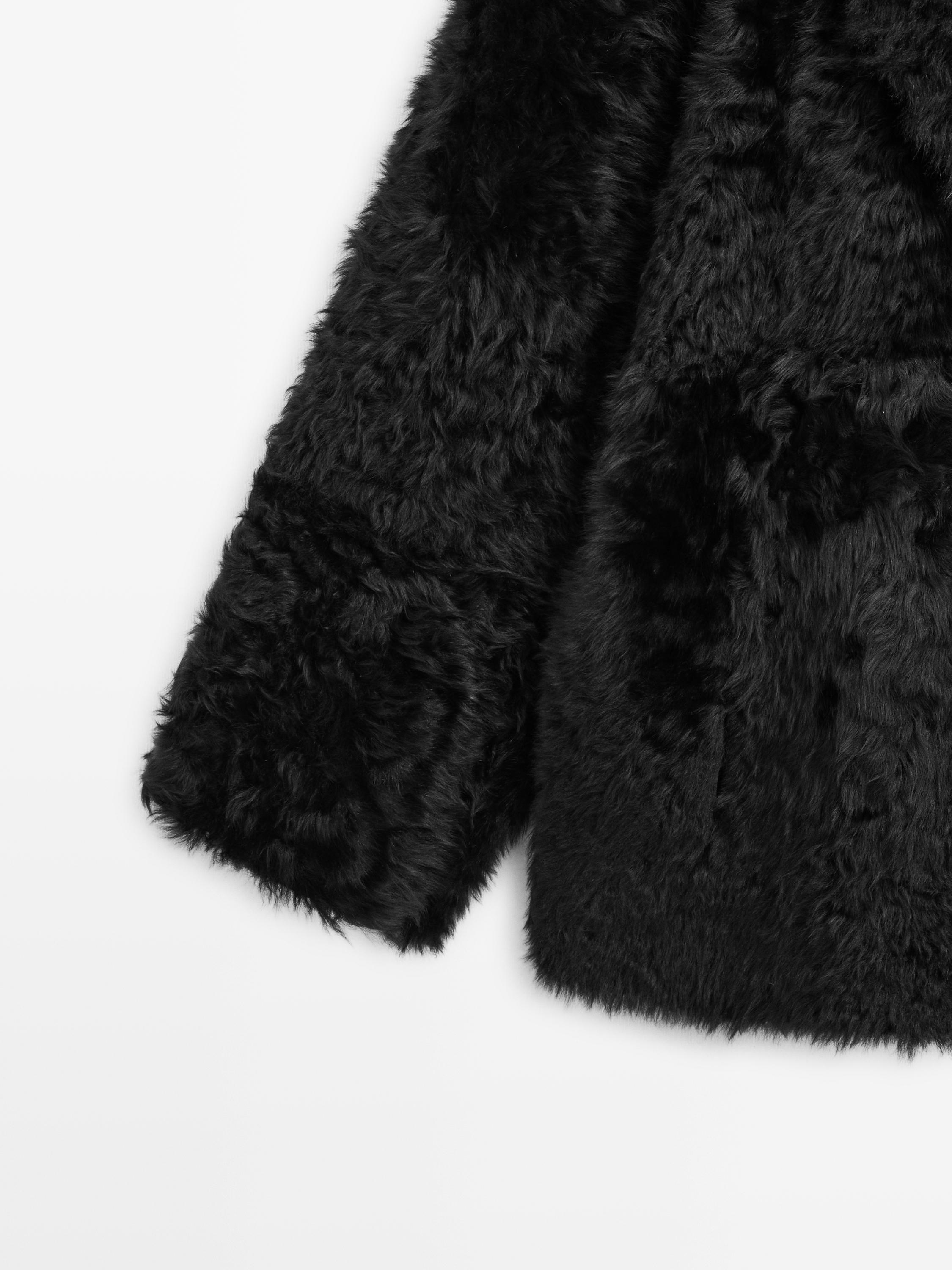 Sheepskin leather coat with lapel collar - STUDIO — BLACK