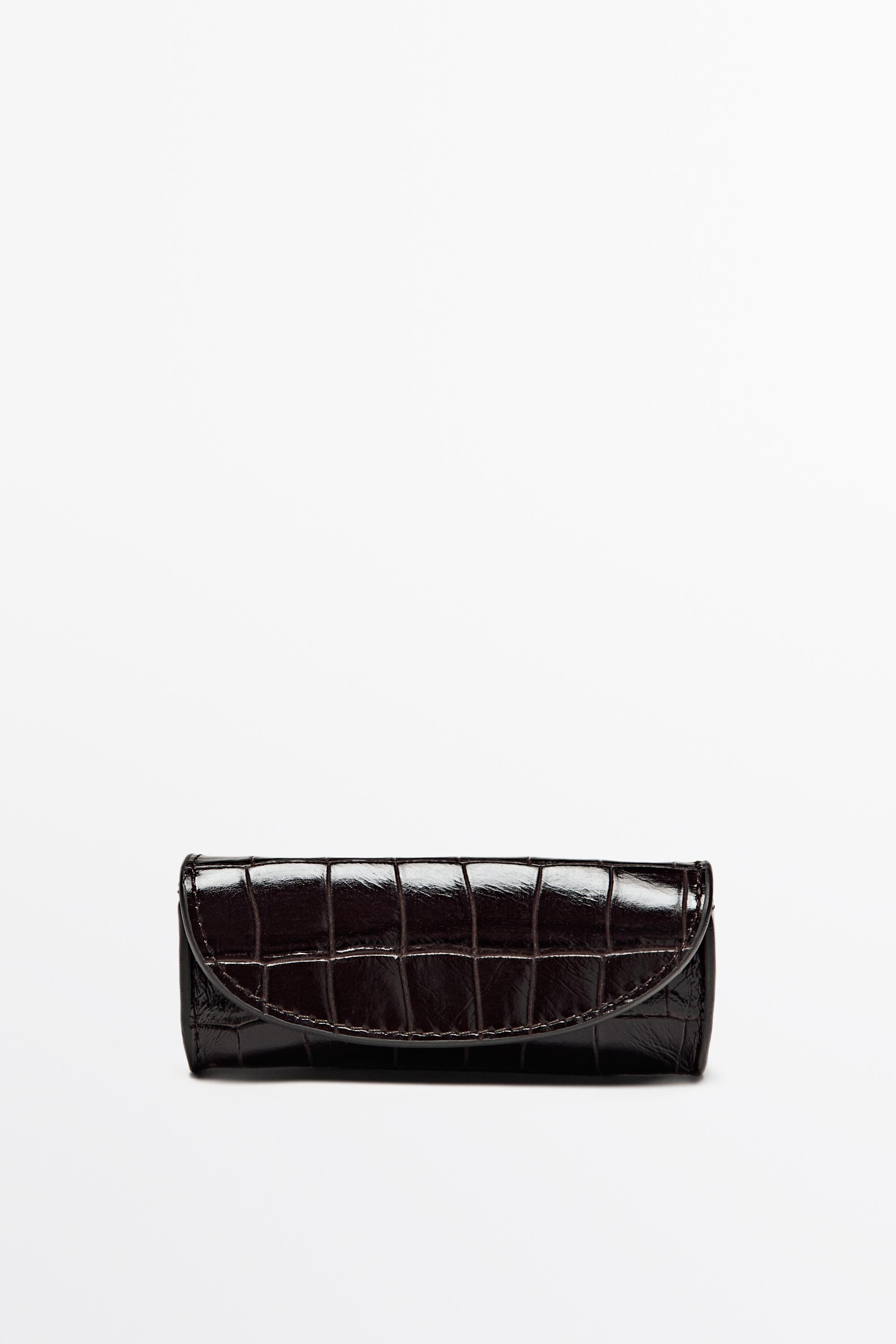 Nappa leather ring case with coco finish by Massimo Dutti