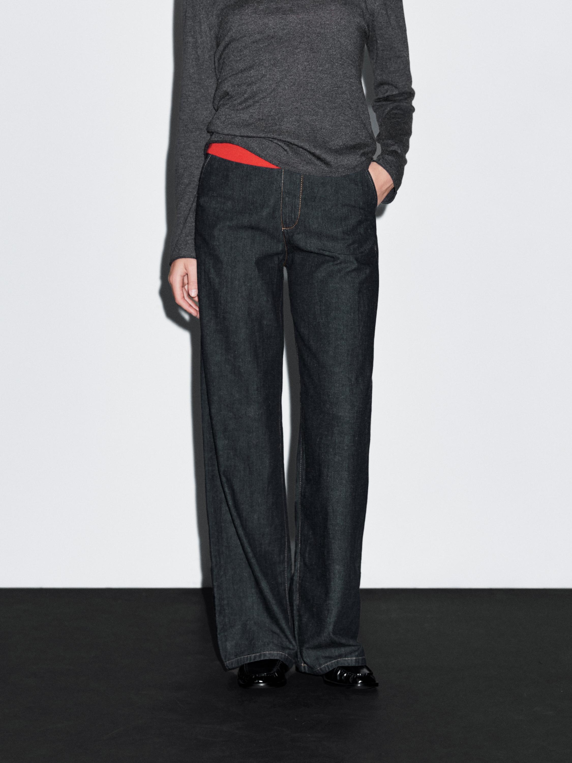 Straight-leg high-waist jeans
