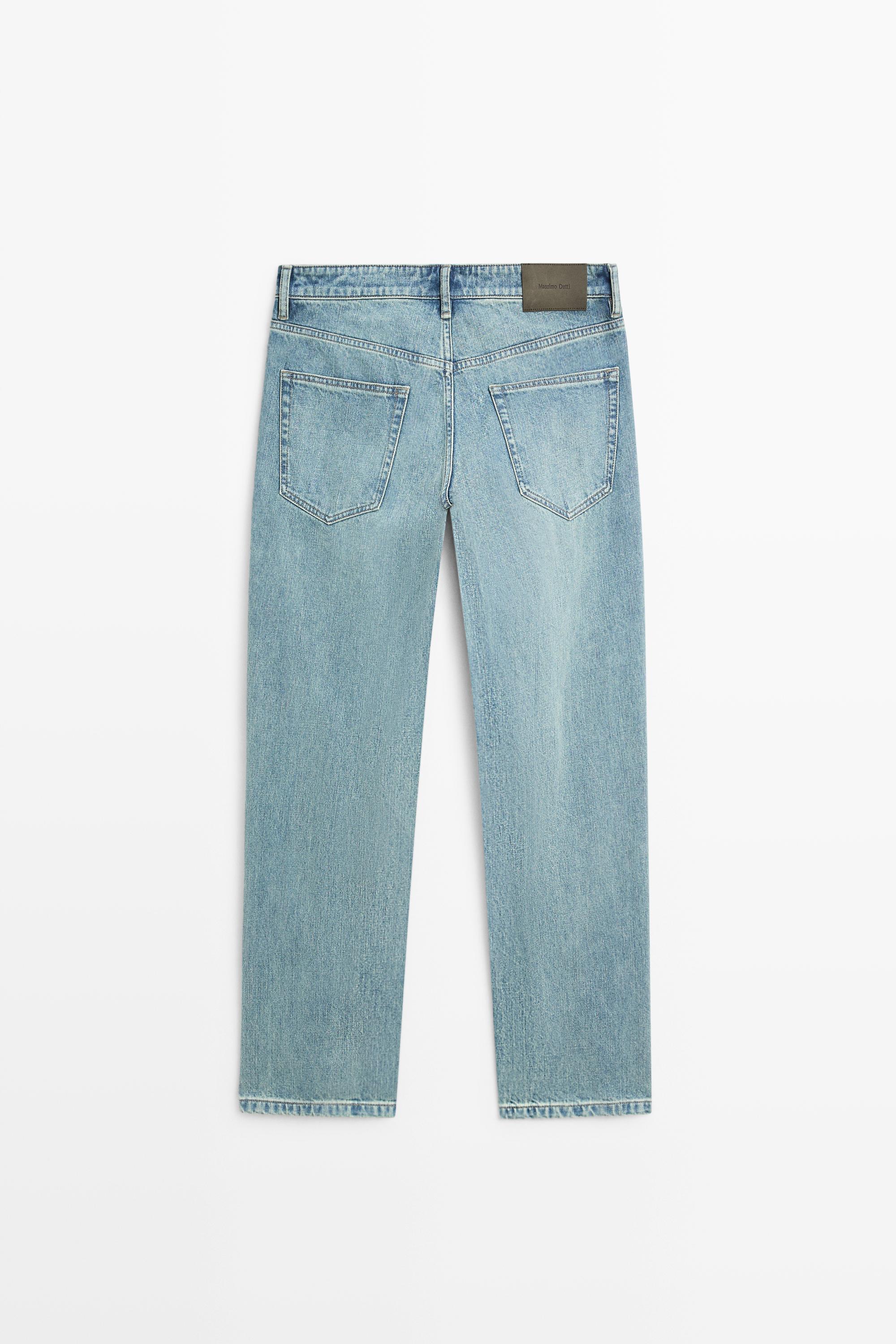 Tapered fit jeans