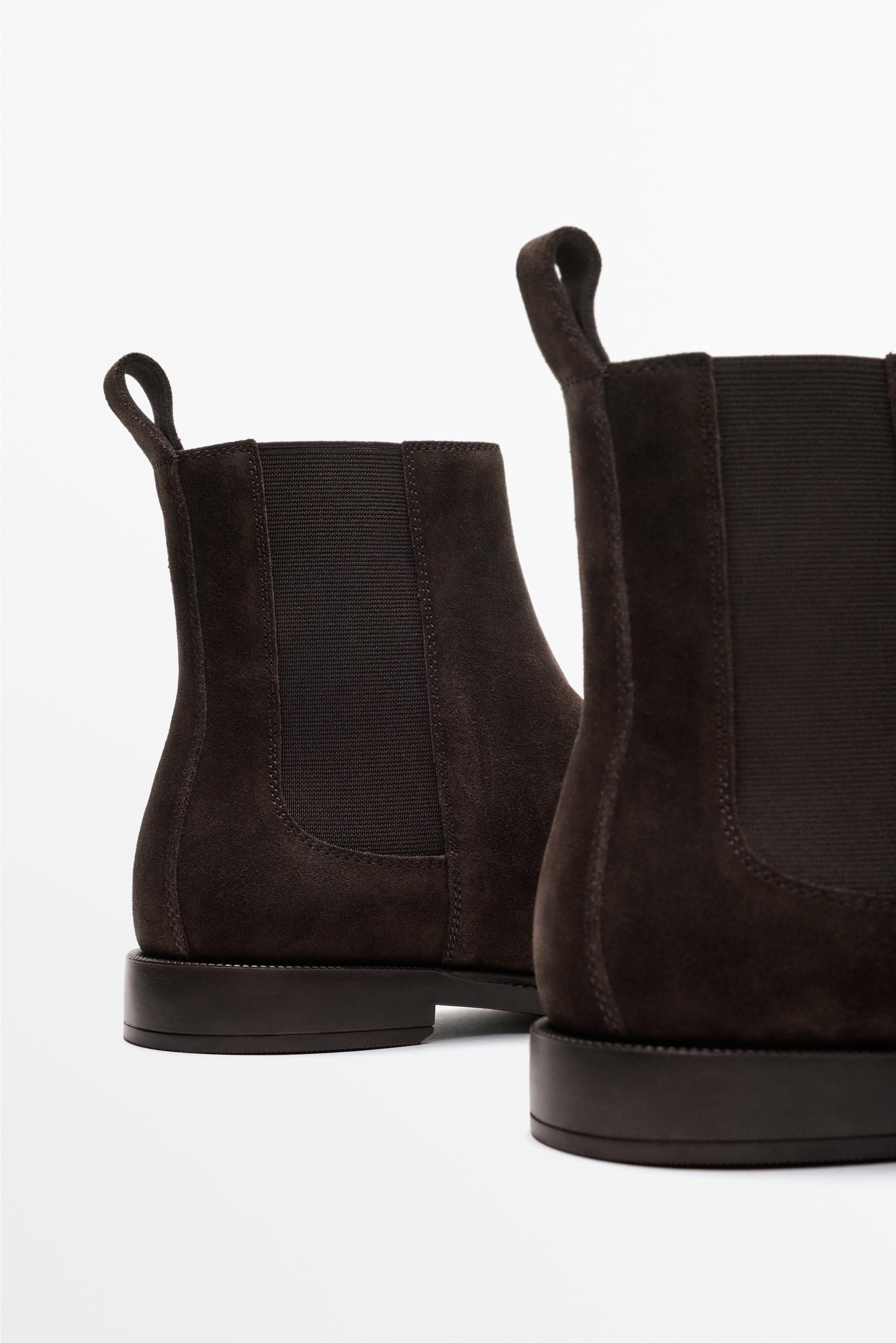 Leather Chelsea ankle boots — BROWN