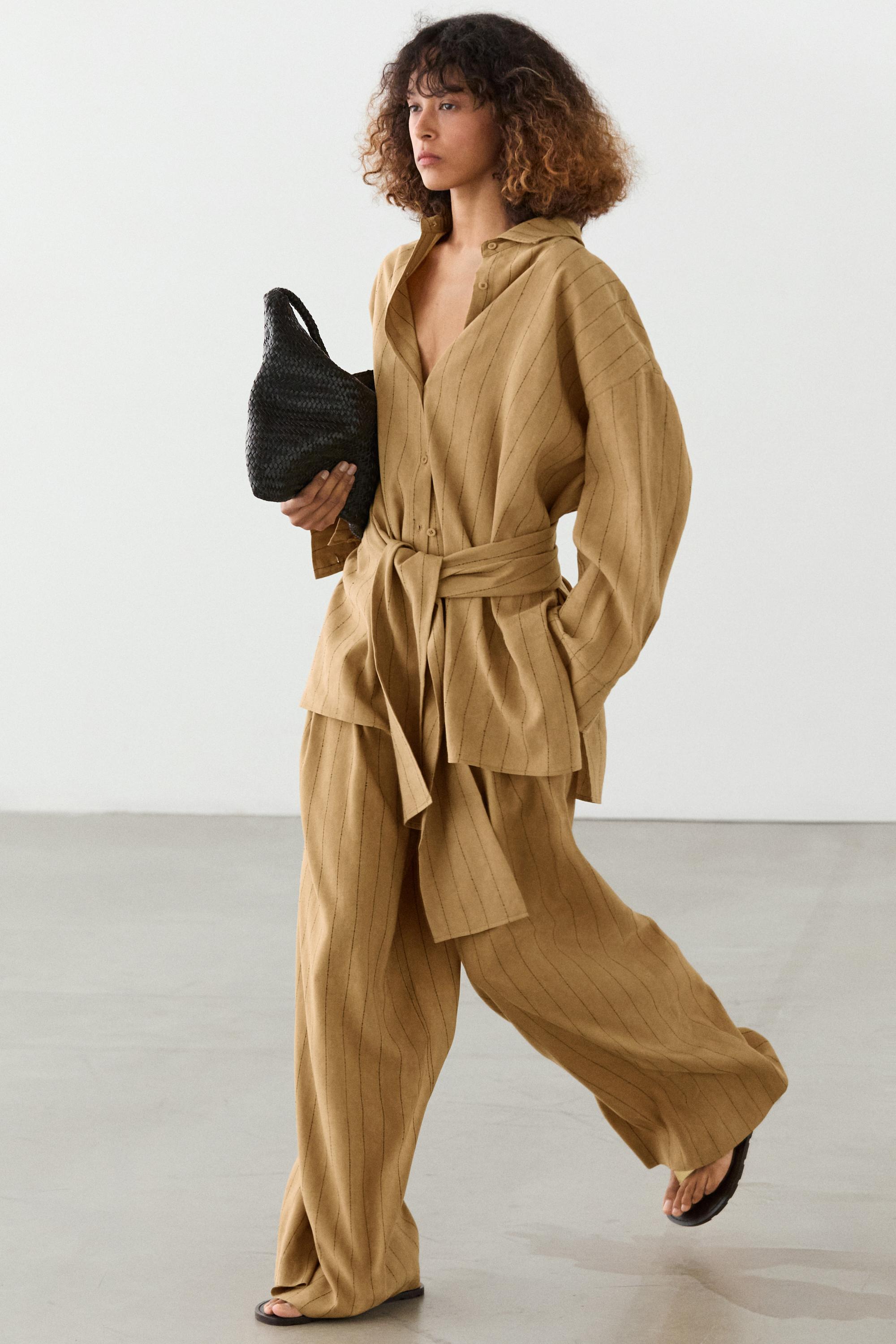 Darted wide-leg trousers — MUSTARD YELLOW