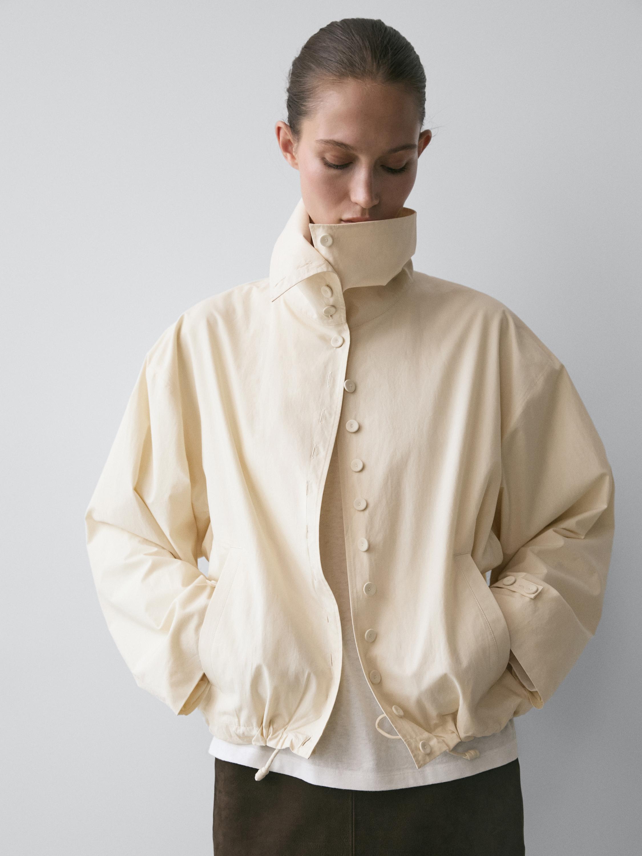 Cotton jacket with button details