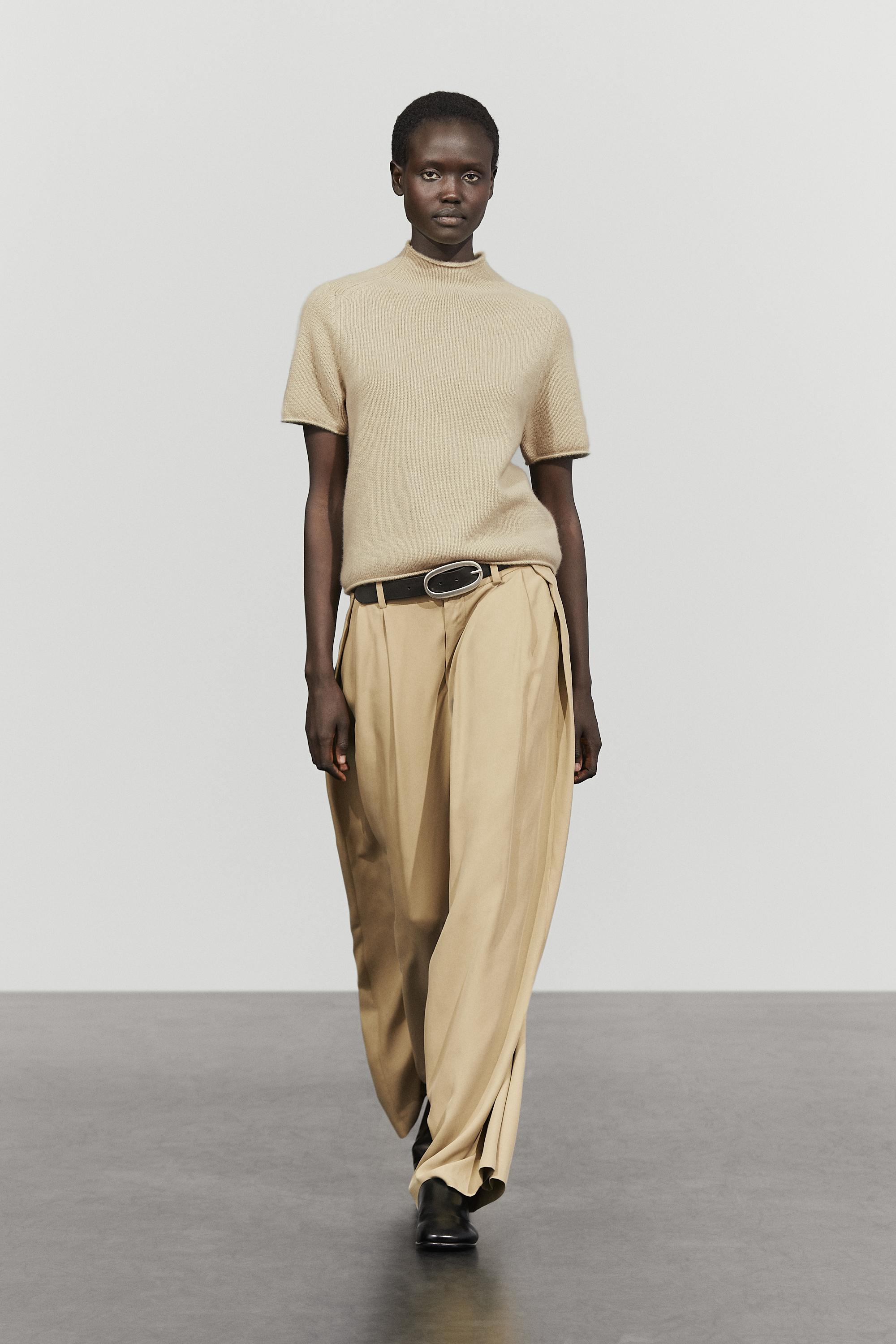 100% Cashmere Mock Turtleneck Sweater