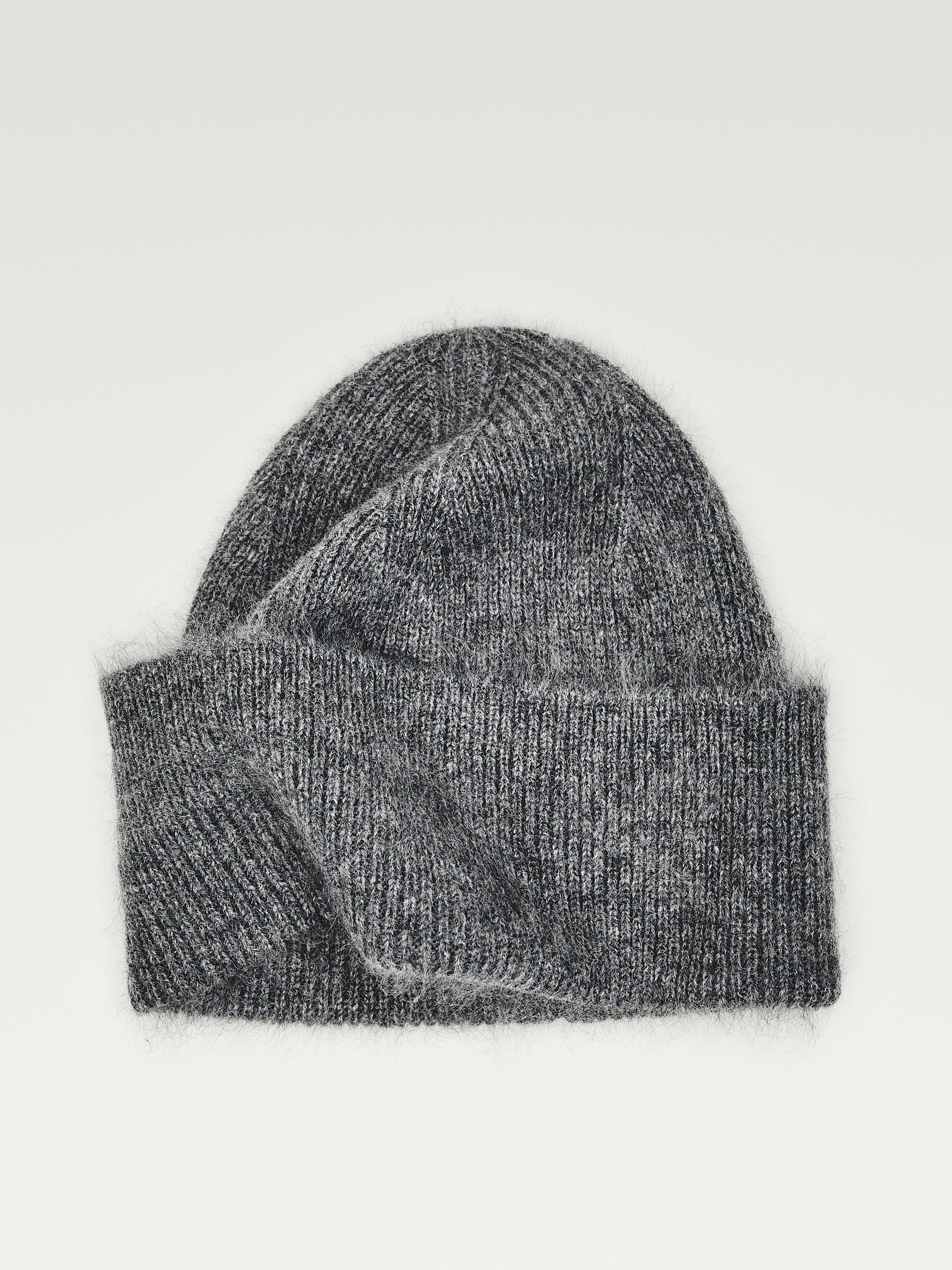 100% cashmere knit beanie