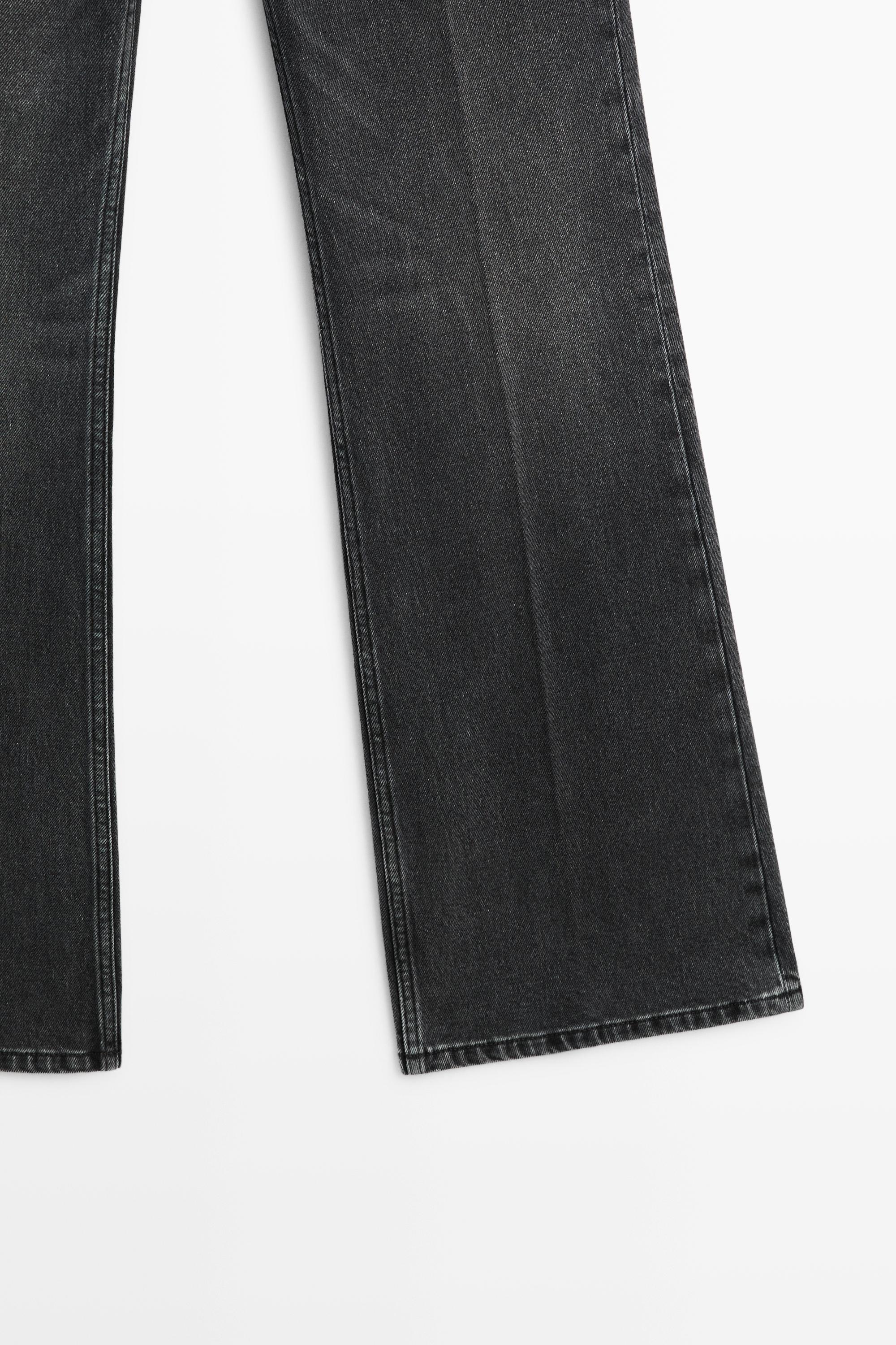 Mid-waist flare fit jeans — BLACK