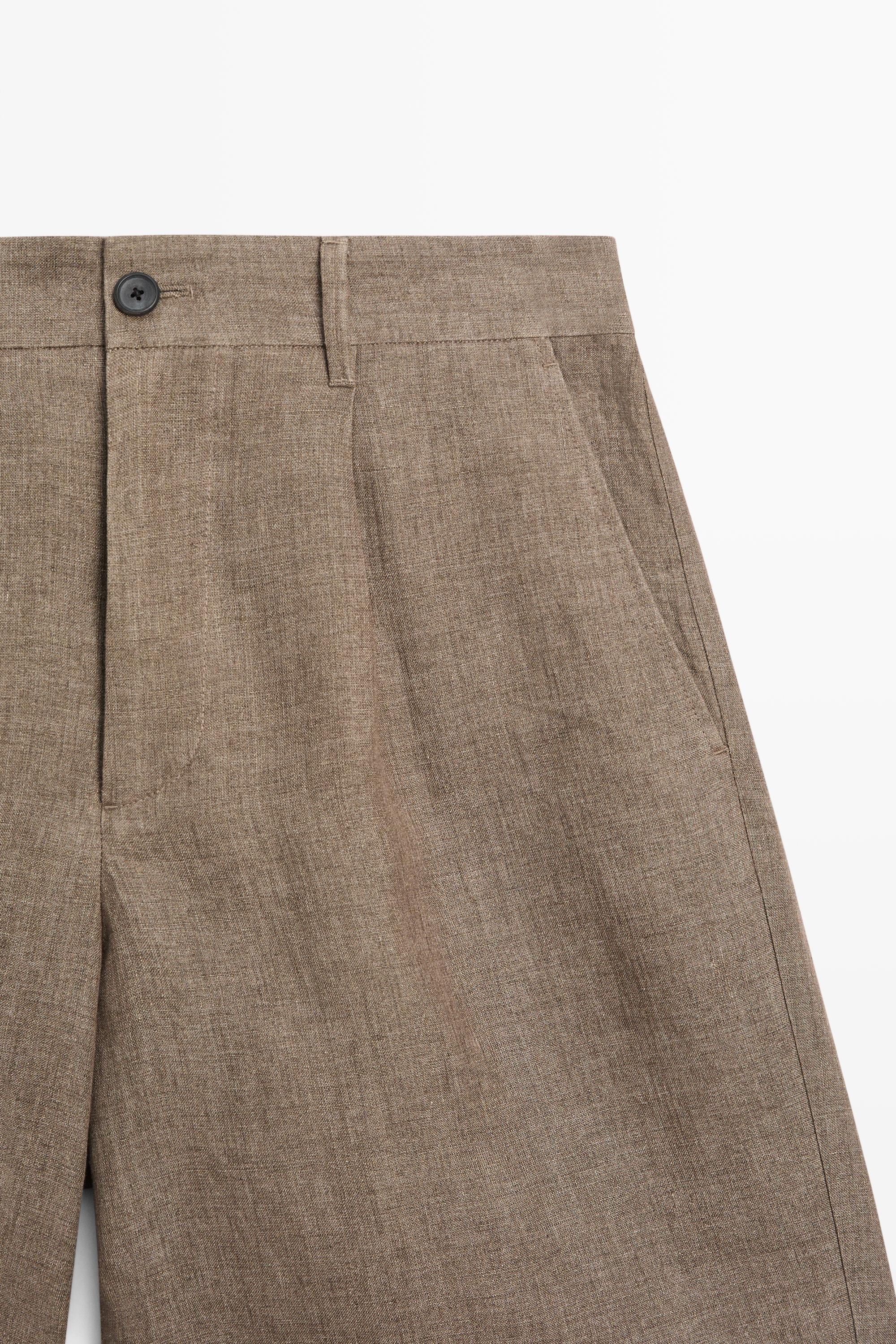 100% linen darted Bermuda shorts — Faded khaki