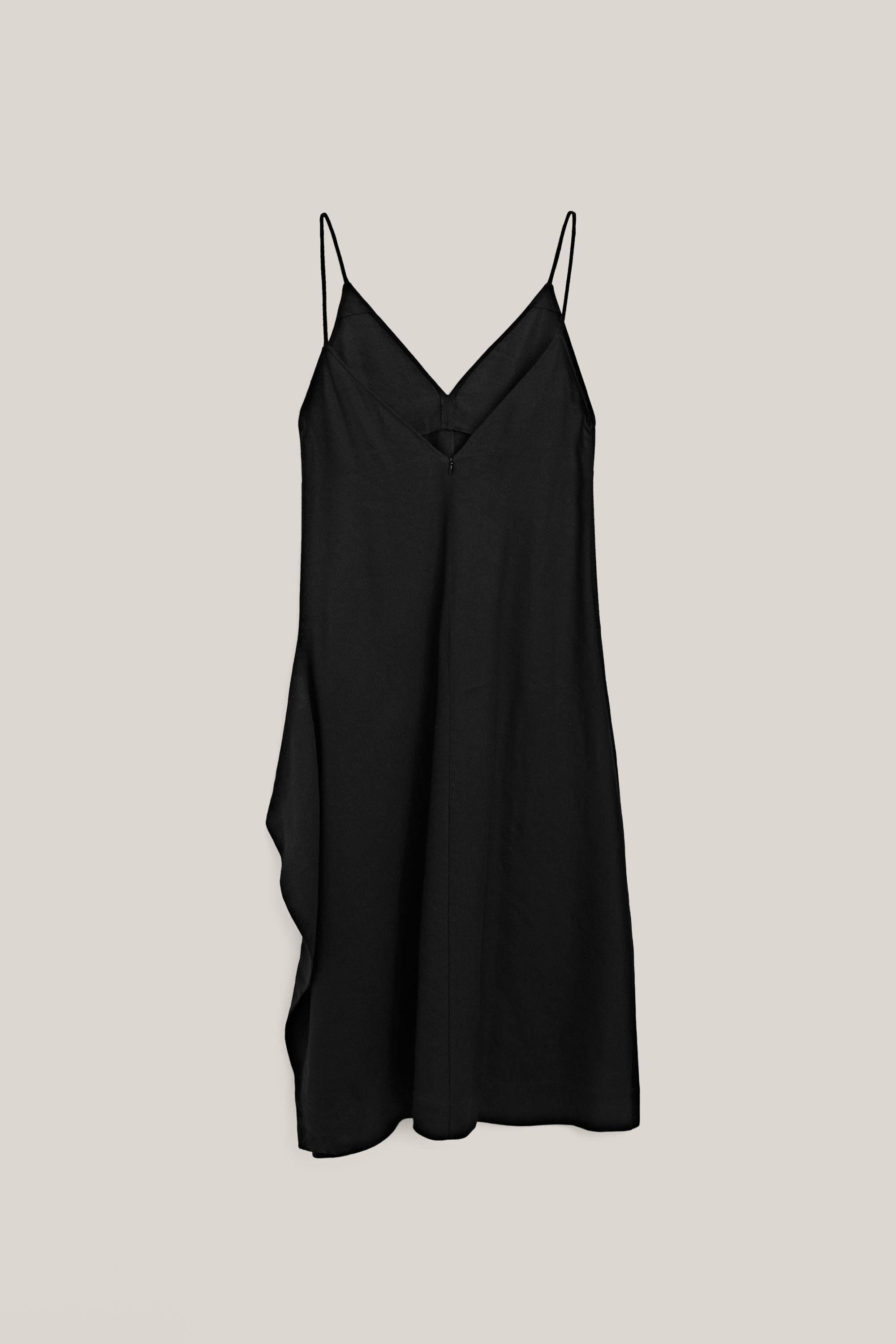 Flowing linen blend slip dress - LIMITED EDITION Black Dress | Massimo Dutti Flowing linen blend slip dress - LIMITED EDITION Black Dress | Massimo Dutti