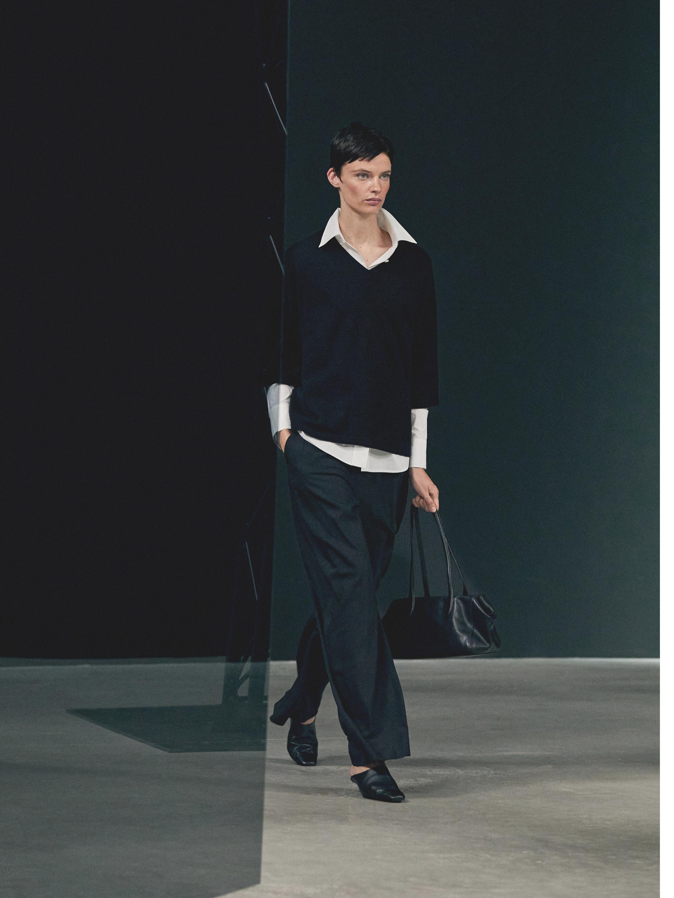 Wool blend V-neck sweater