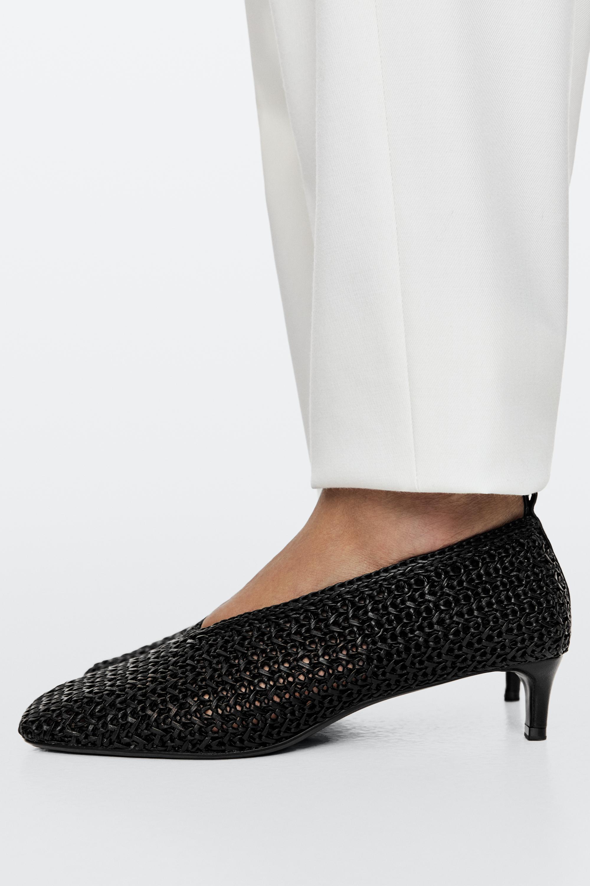 Braided leather heel shoes — BLACK